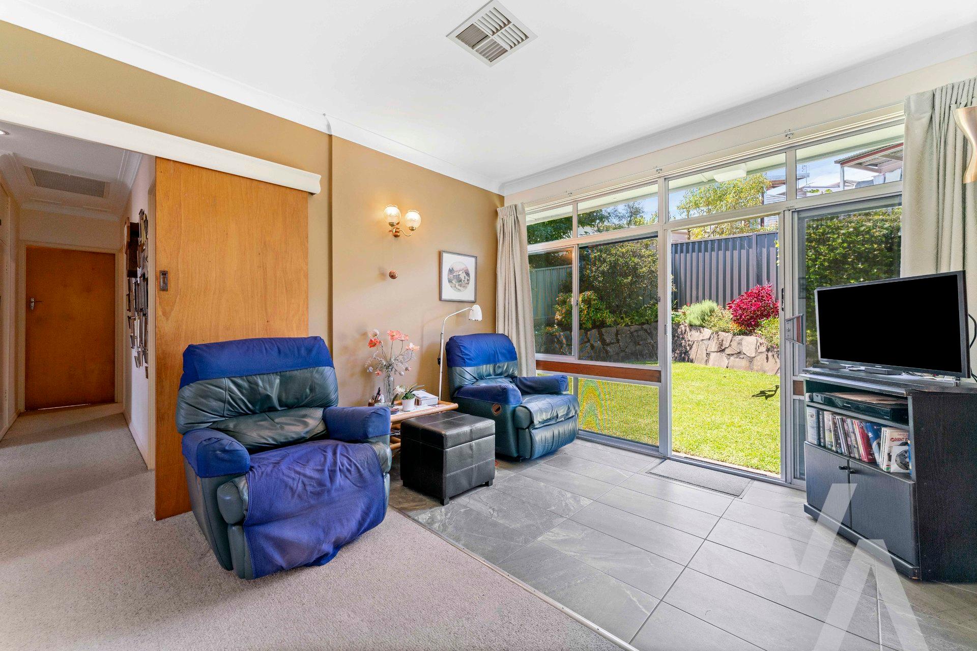 11 Palmer Parade Cardiff Heights NSW