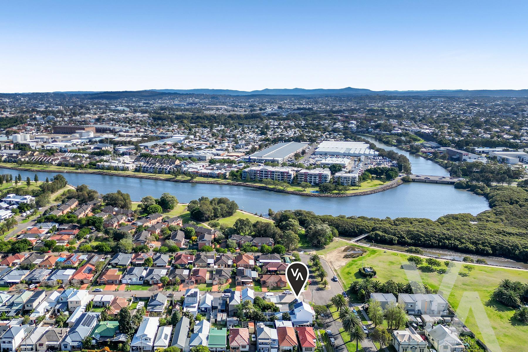 4 Hargrave Street Carrington NSW