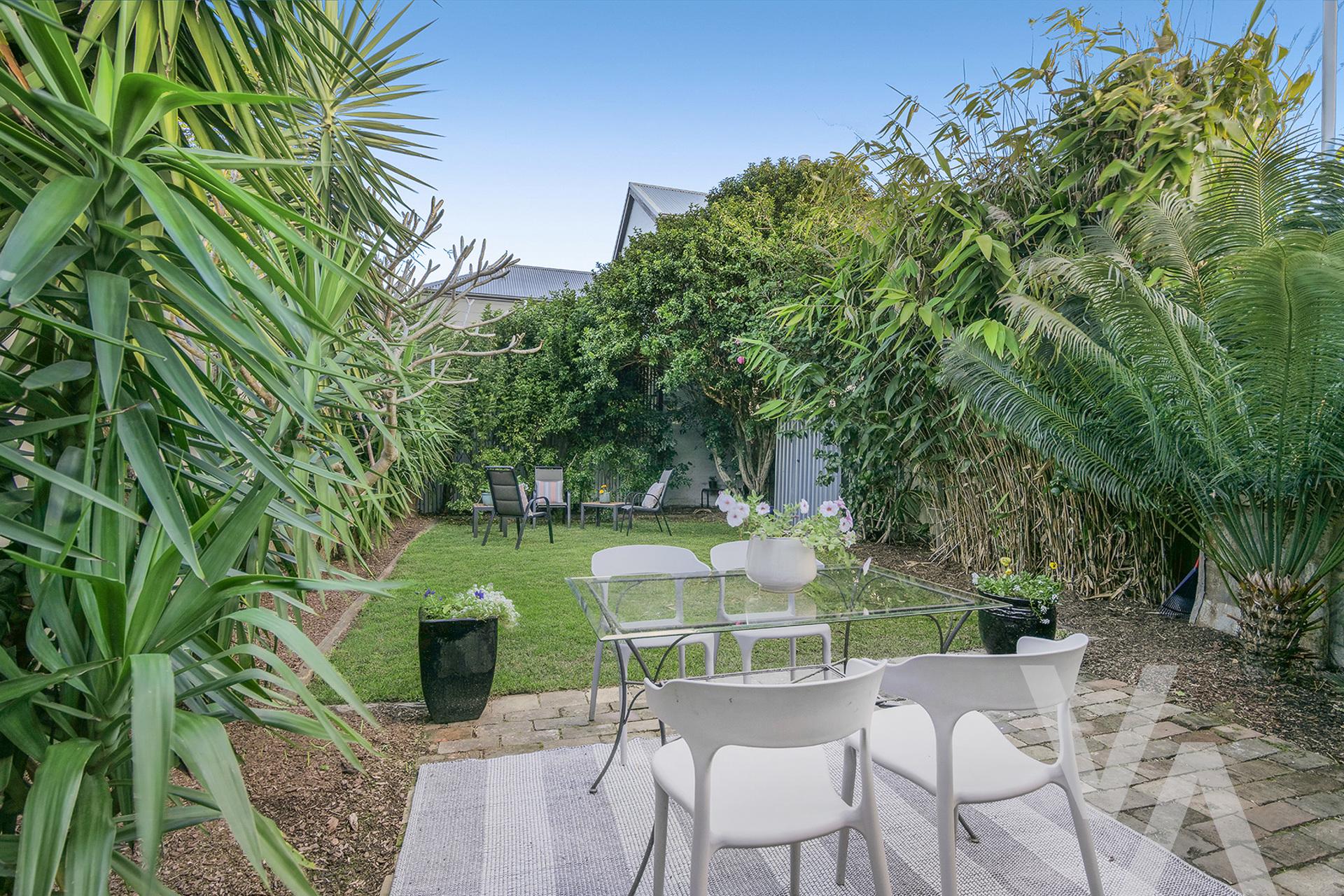 4 Hargrave Street Carrington NSW