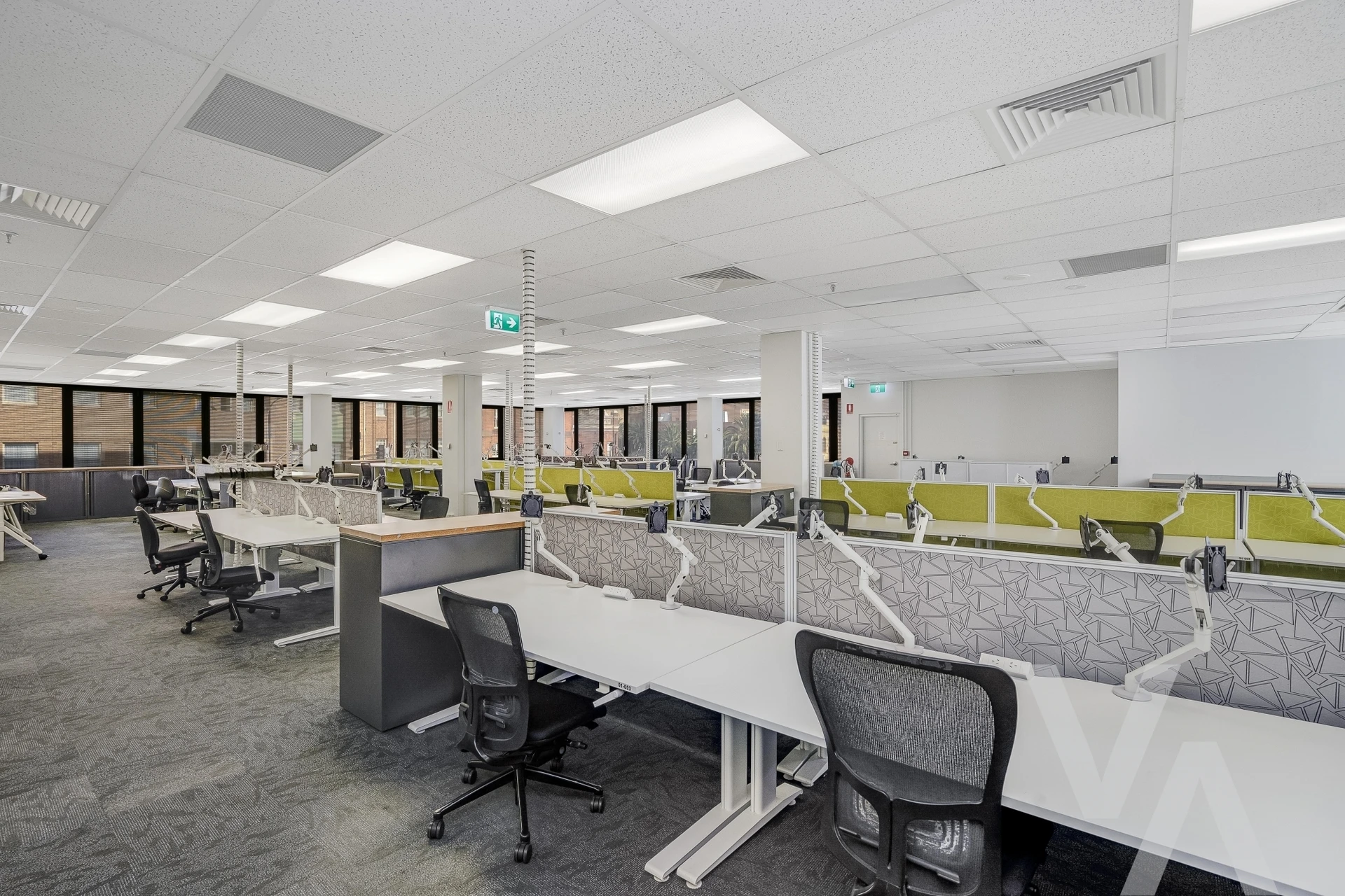 1.00 \ 400 Hunter Street Newcastle NSW