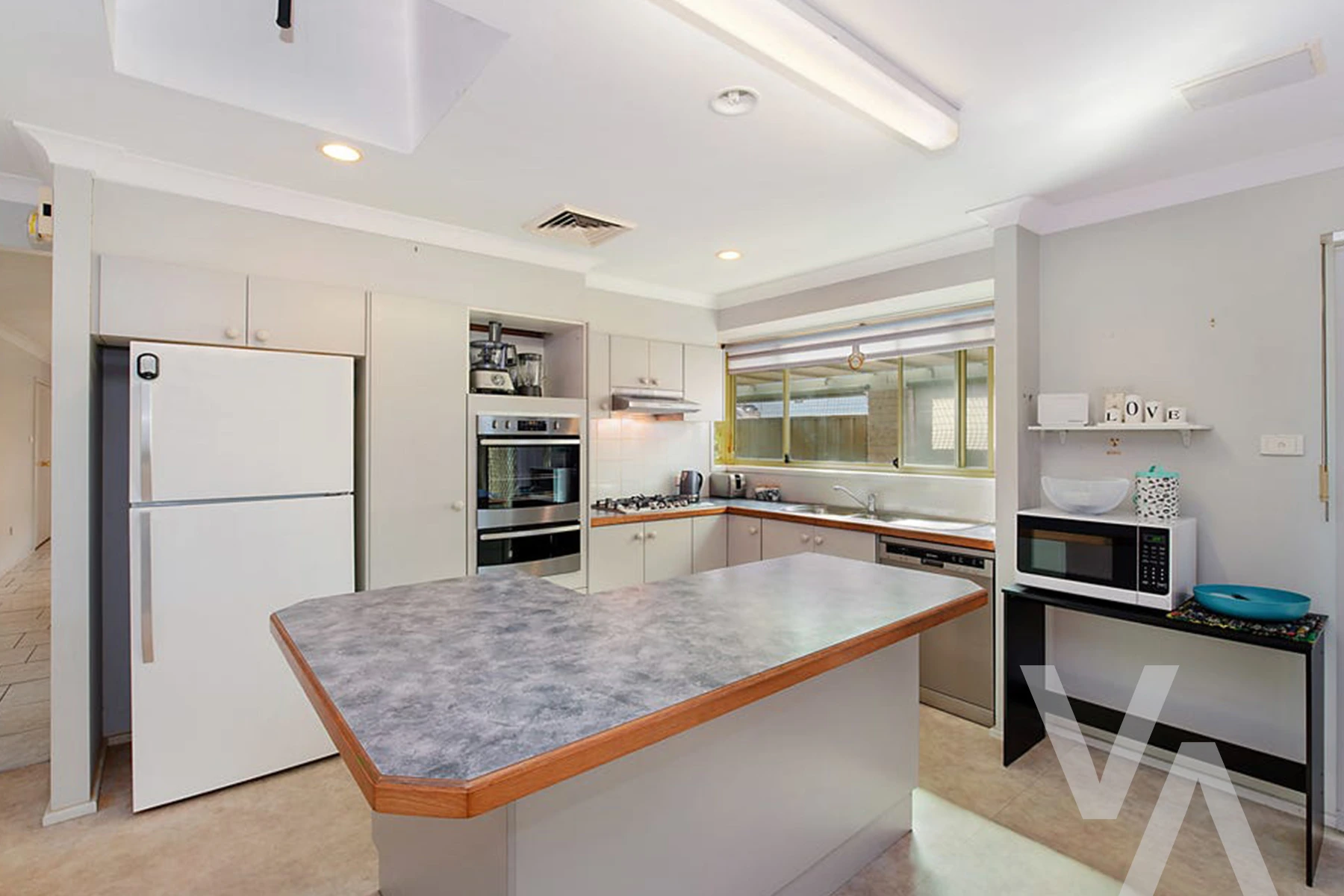 24 Errington Avenue New Lambton NSW