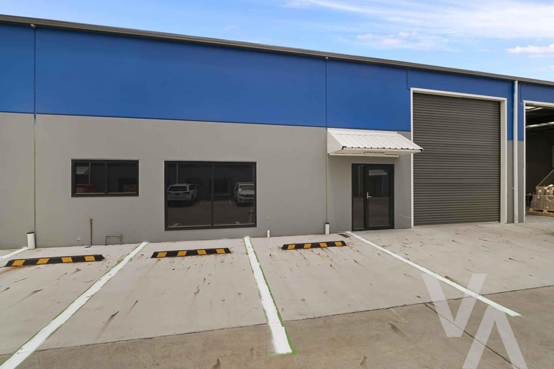 Unit 5 & 5a/11 Kyle  Street Rutherford NSW