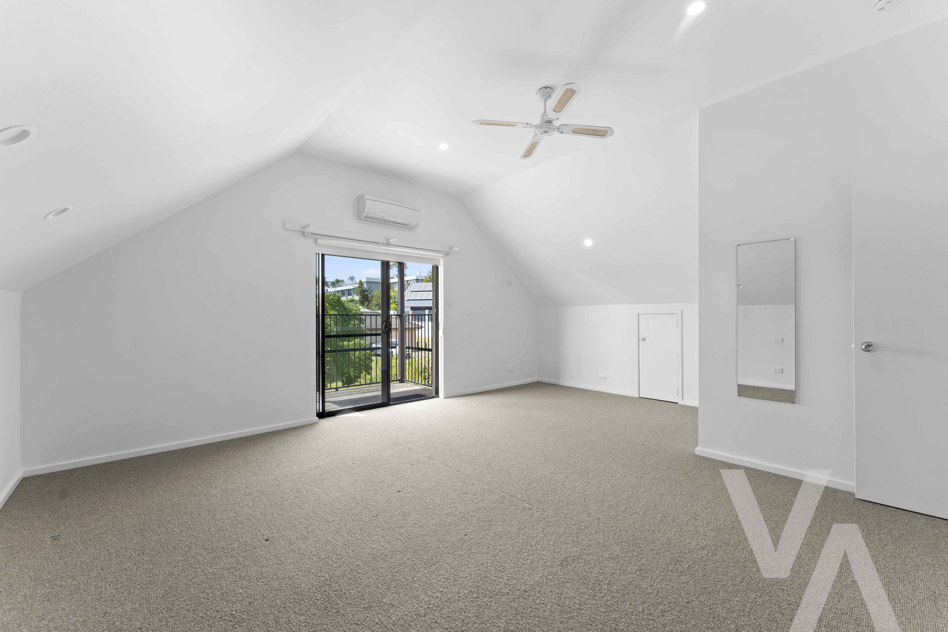 7 McNeil Close Mayfield NSW