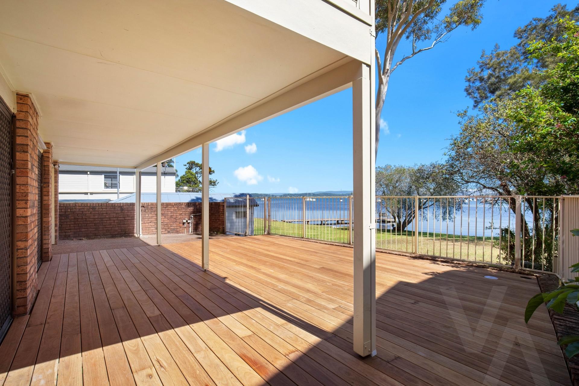 688A Pacific Highway Belmont NSW