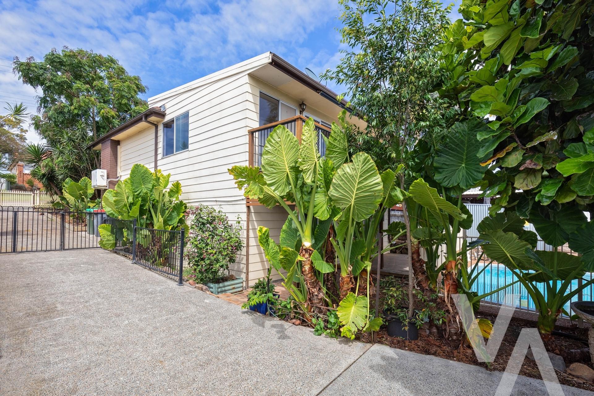 7 Deane Street Belmont NSW
