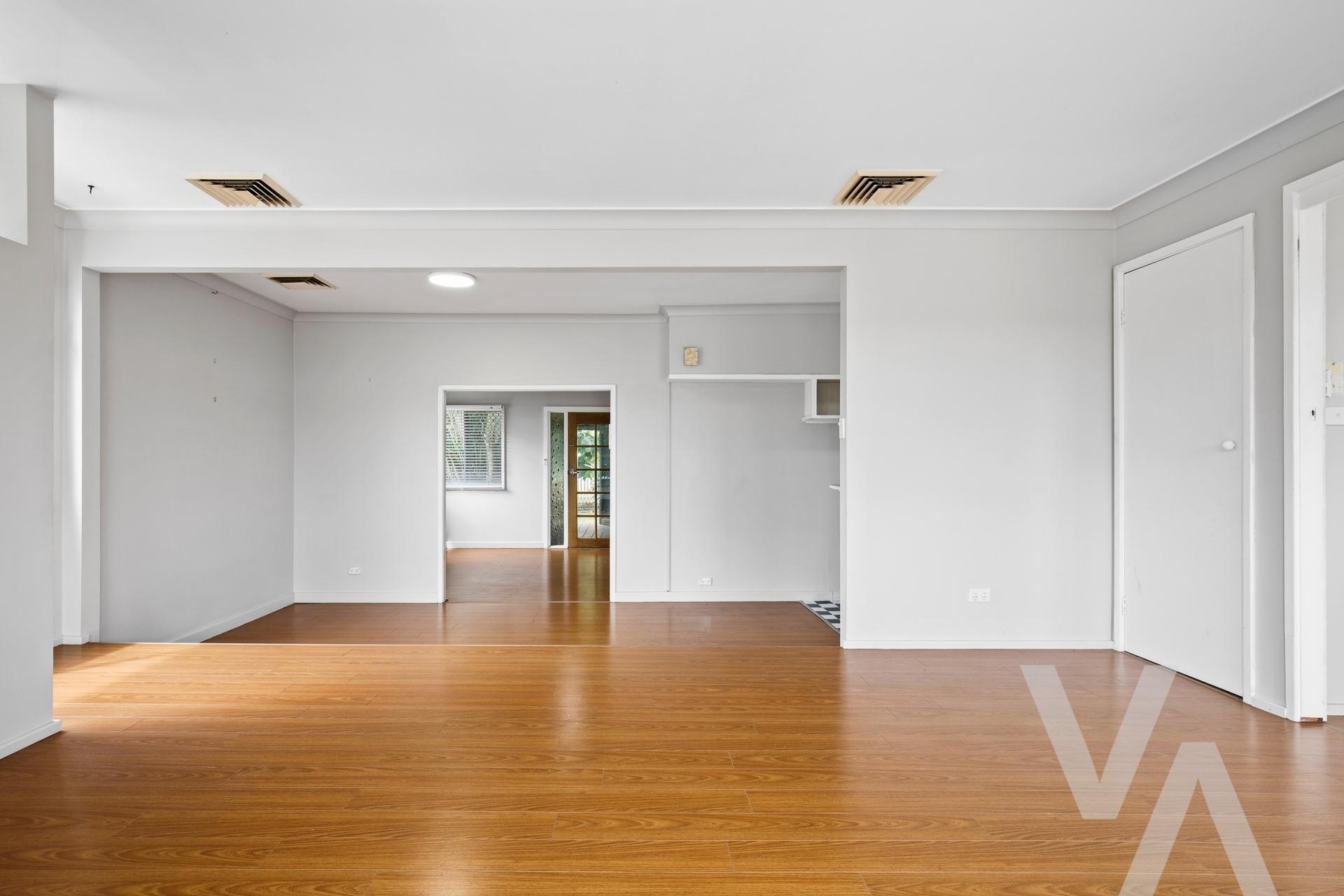 7 Deane Street Belmont NSW