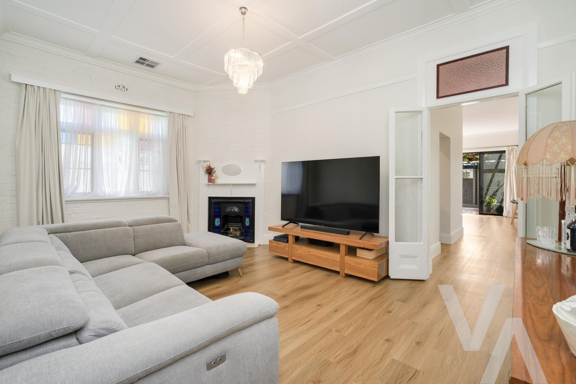 60 Parry  Street Cooks Hill NSW