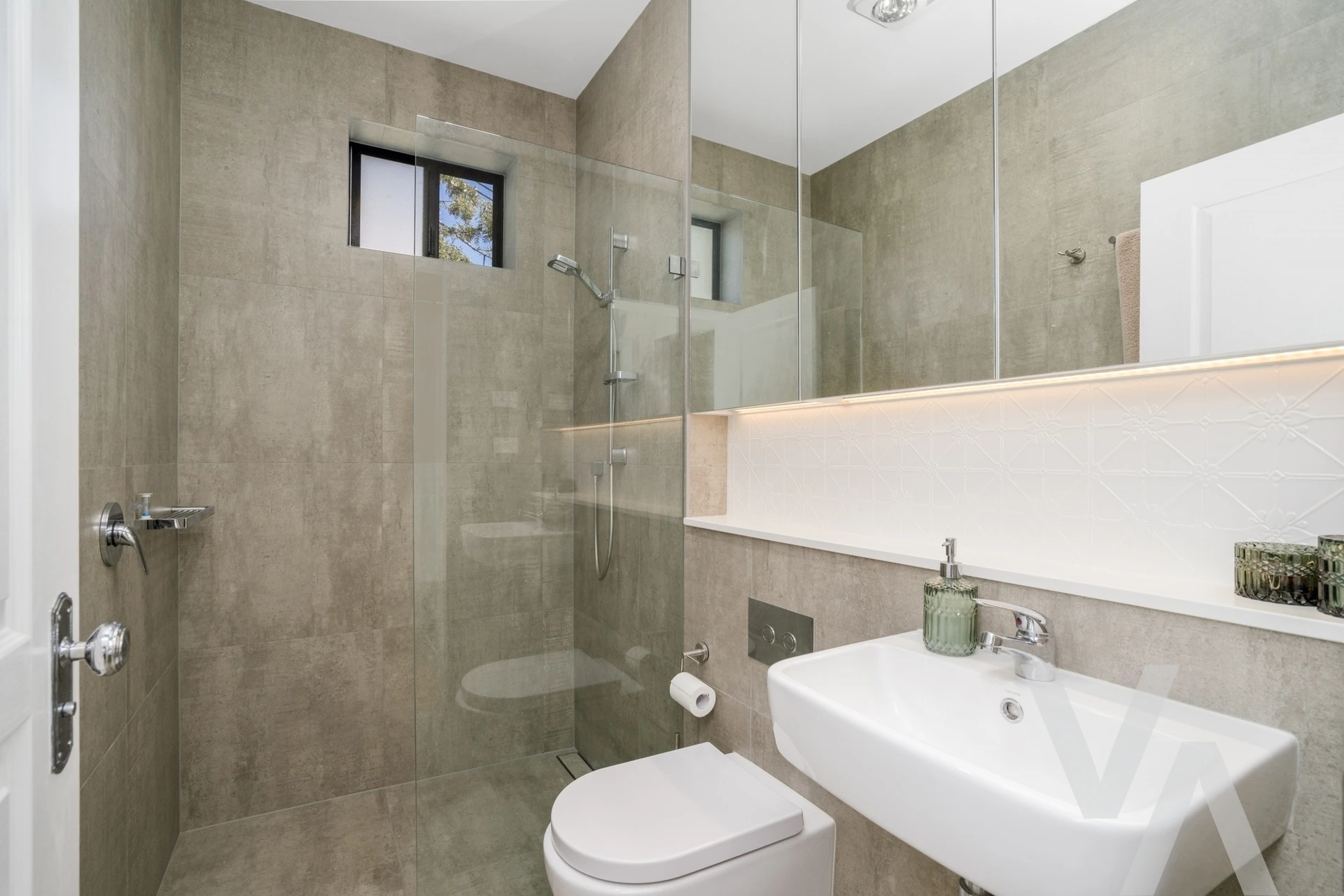 60 Parry Street Cooks Hill NSW