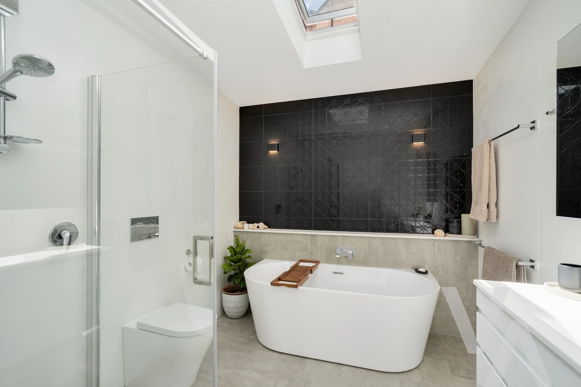 60 Parry Street Cooks Hill NSW