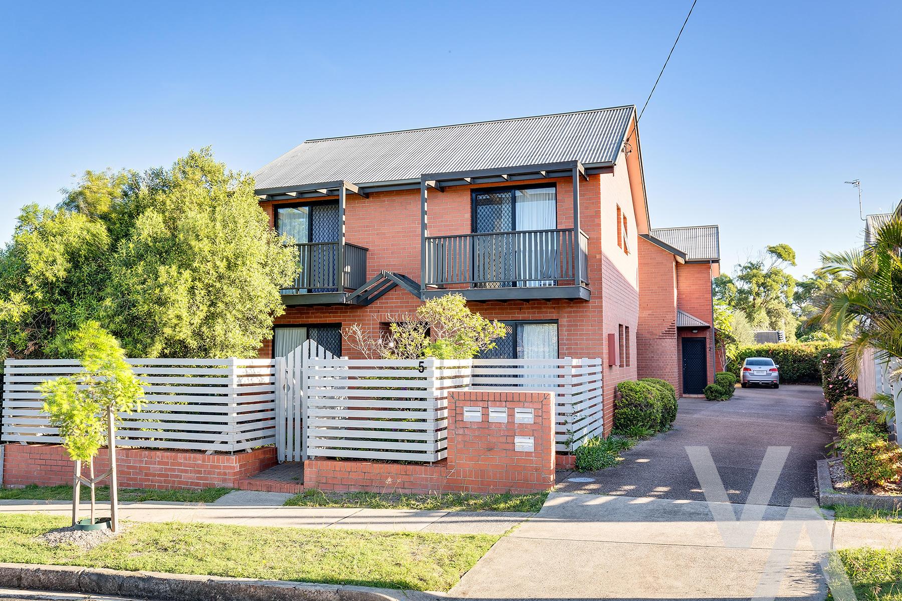 2/5 Kemp Street The Junction NSW