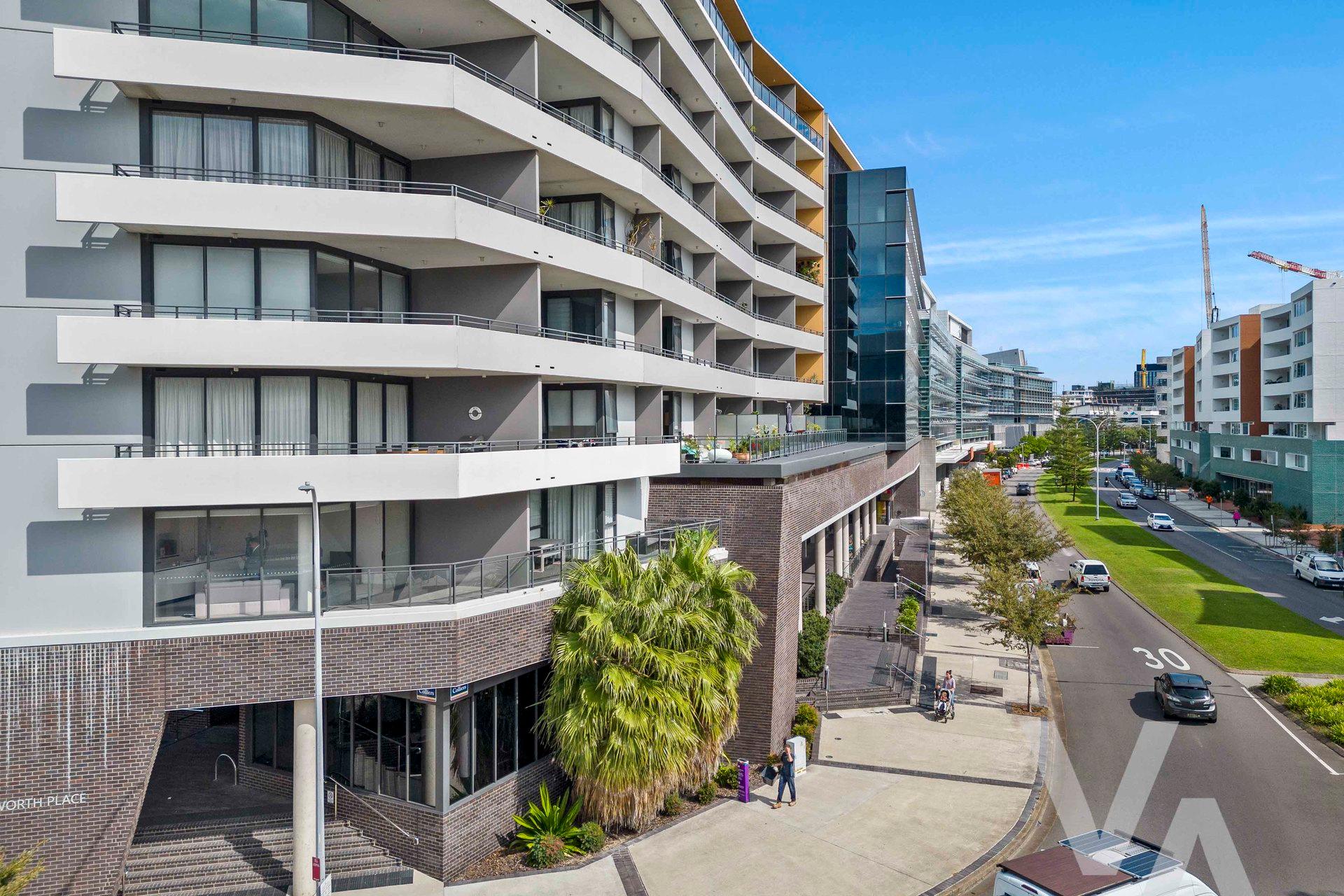 201/10 Worth Place Newcastle NSW