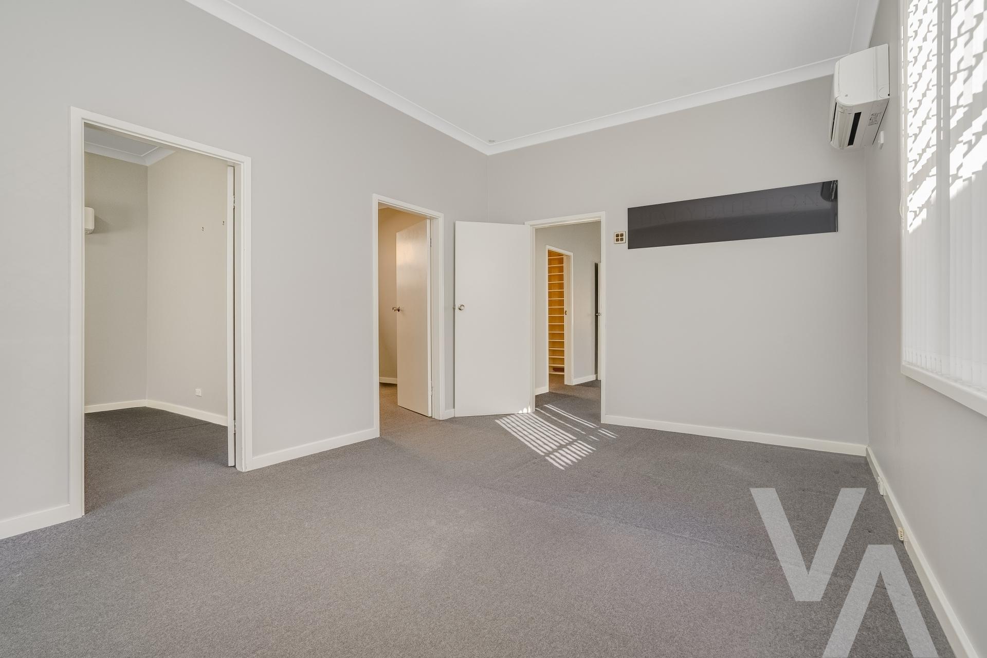 24 Macquarie  Street Belmont NSW