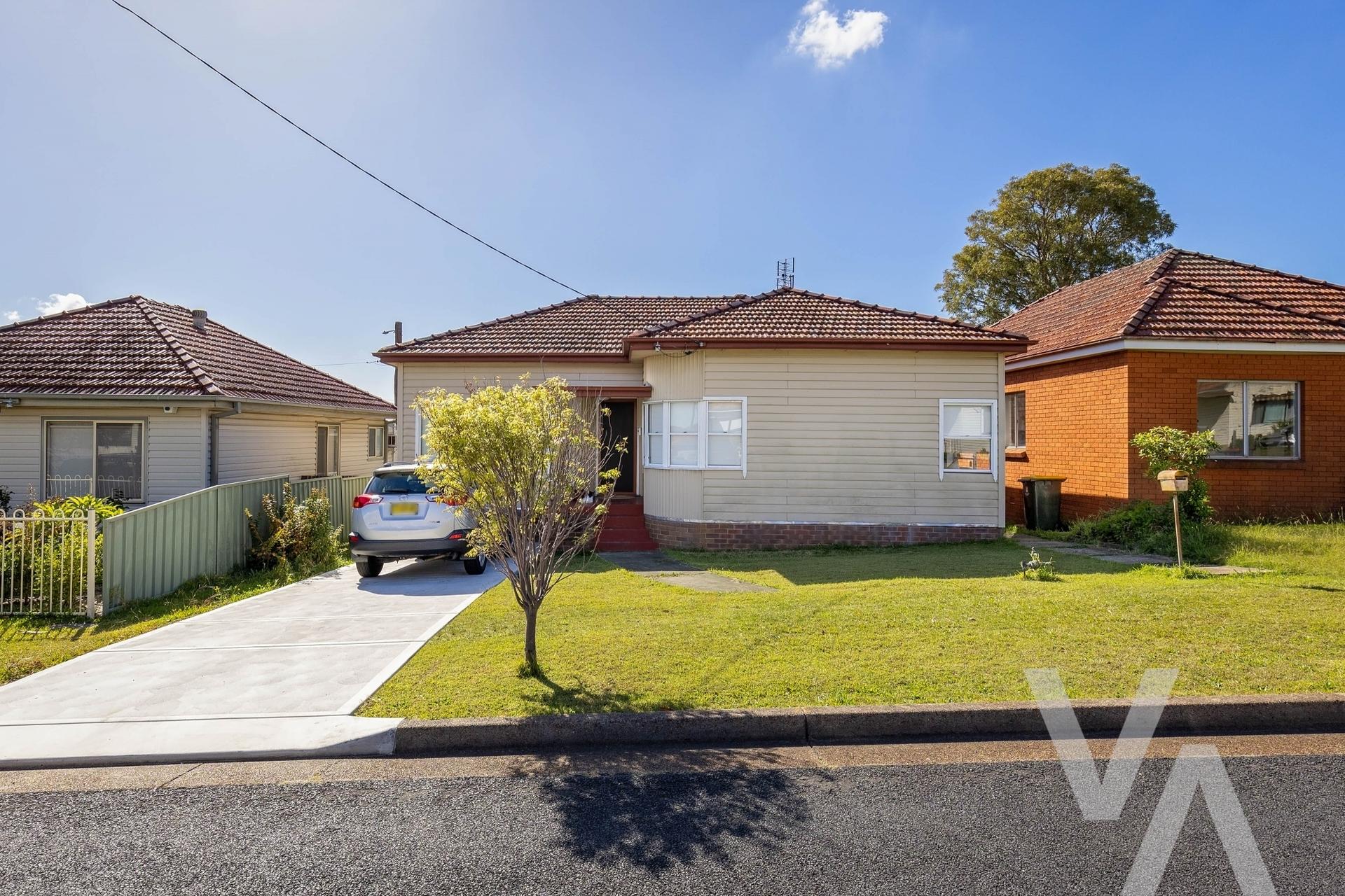32 Catherine  Street Waratah West NSW