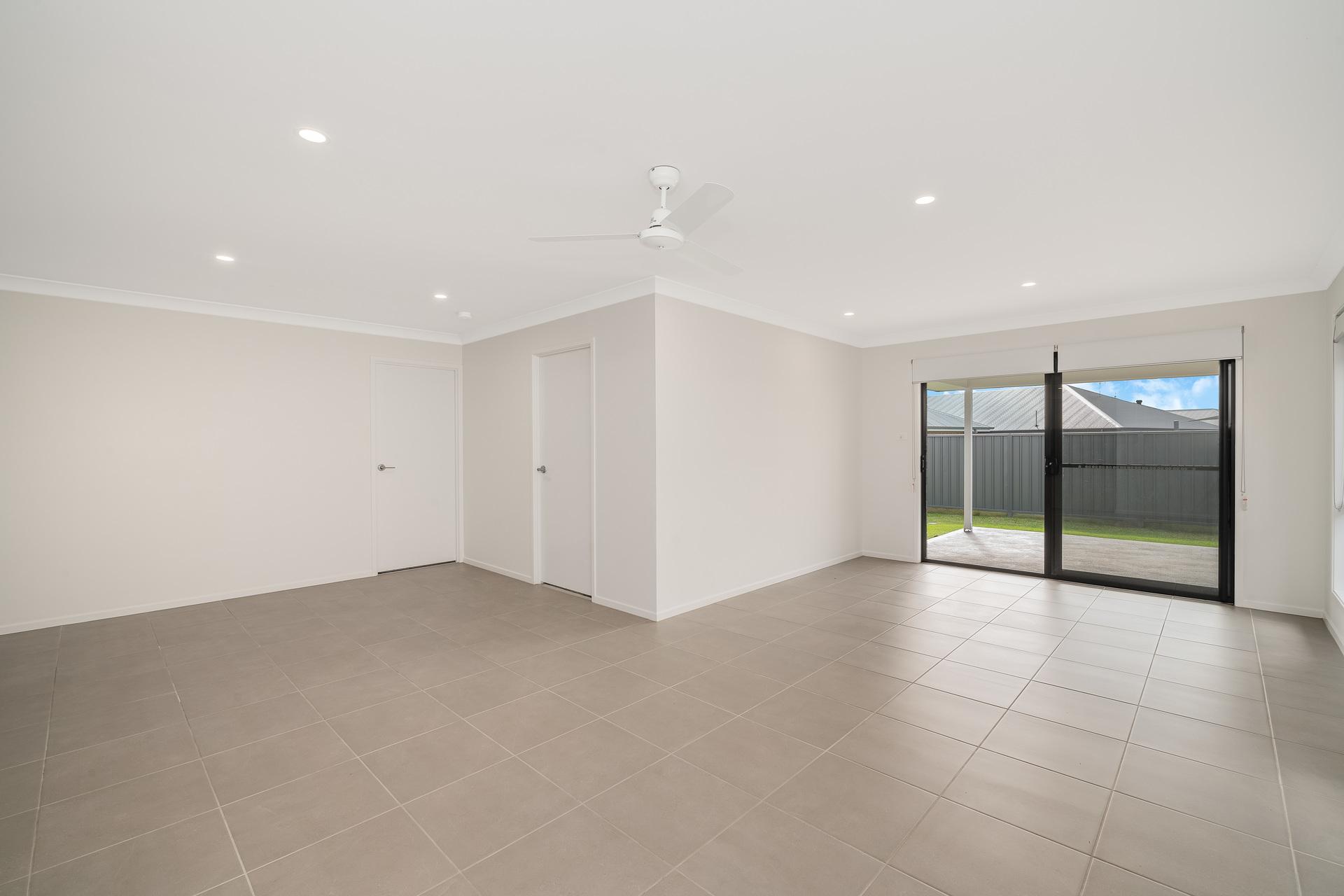 28 Hadfield Circuit Cliftleigh NSW