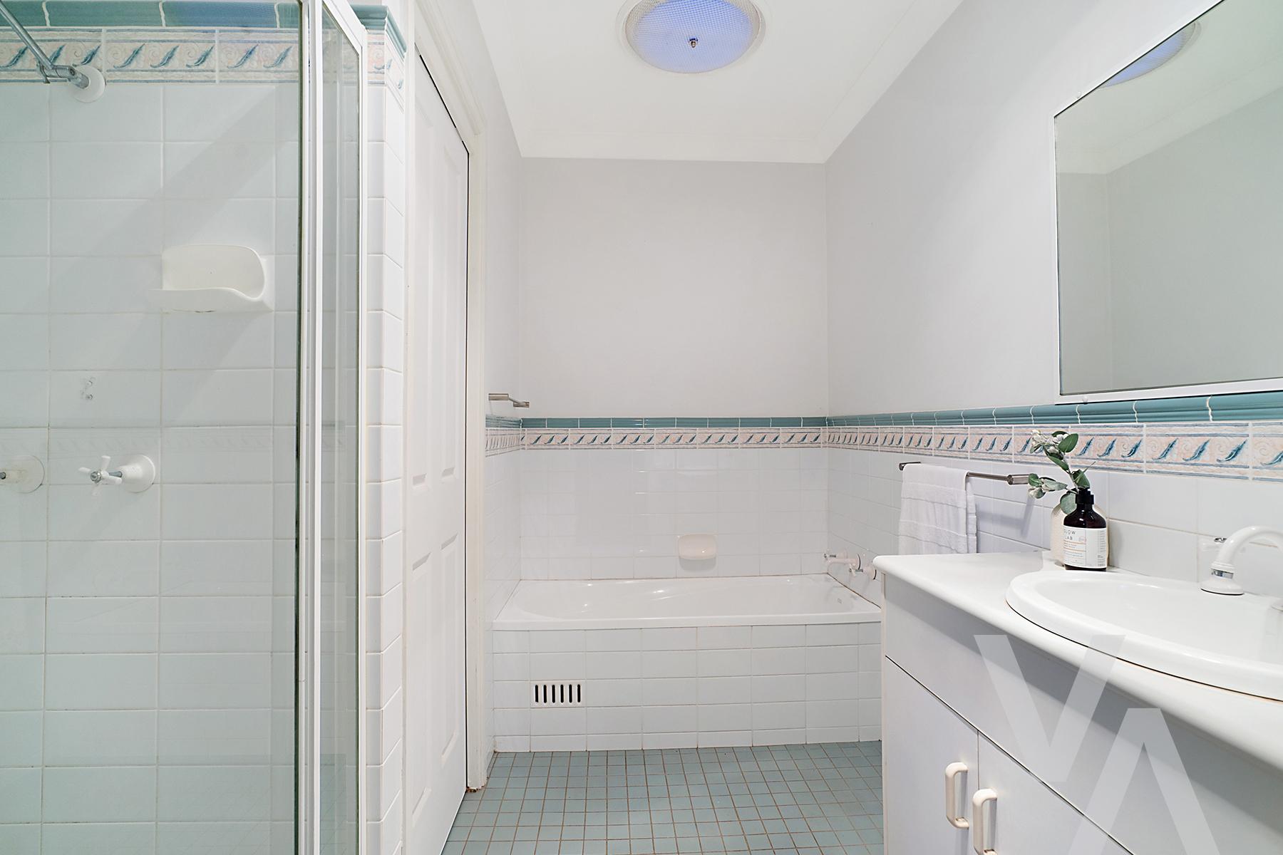 1/168 Kemp Street Hamilton South NSW