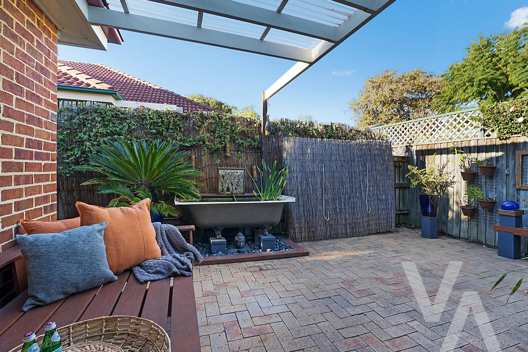 1/168 Kemp Street Hamilton South NSW
