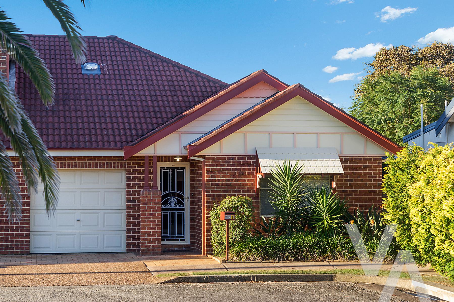 1/168 Kemp Street Hamilton South NSW