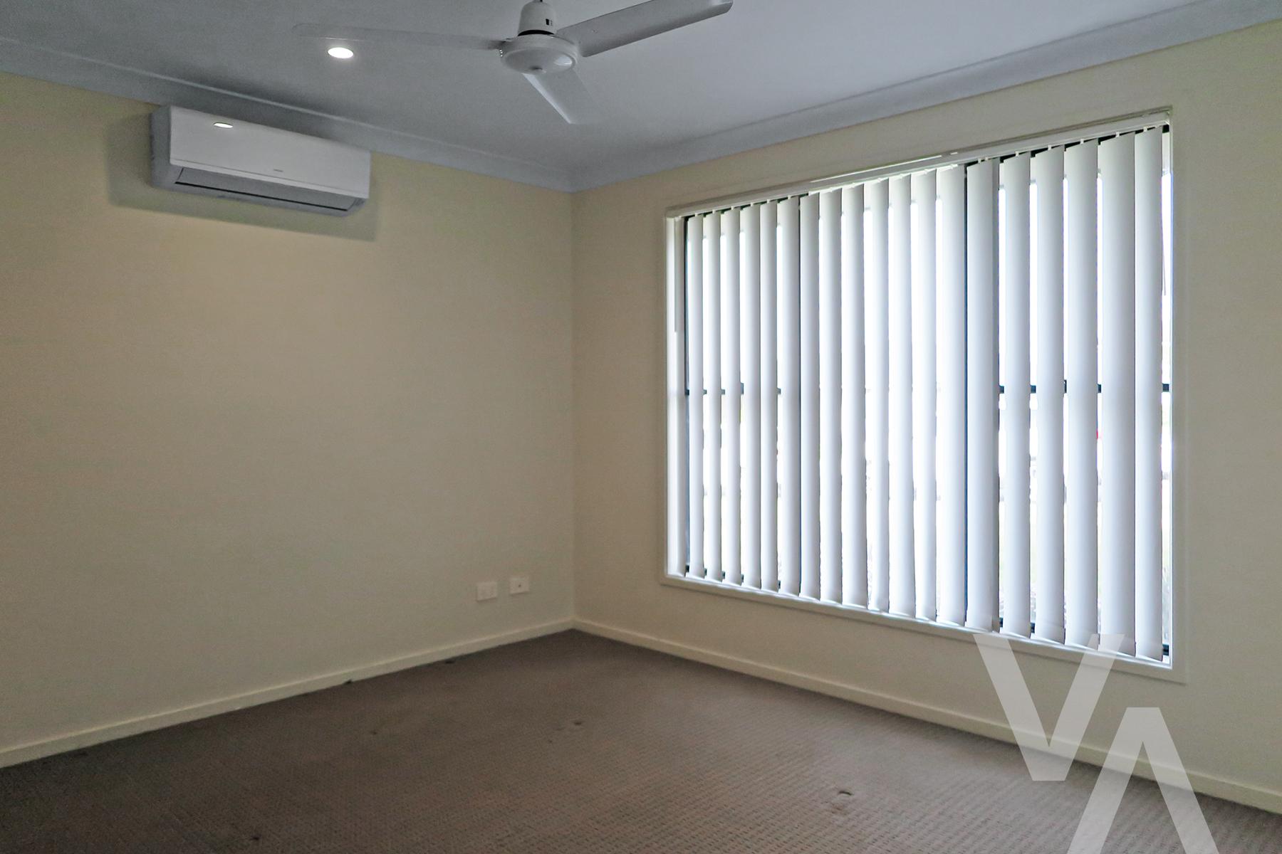 8 Brokenwood Avenue Cliftleigh NSW