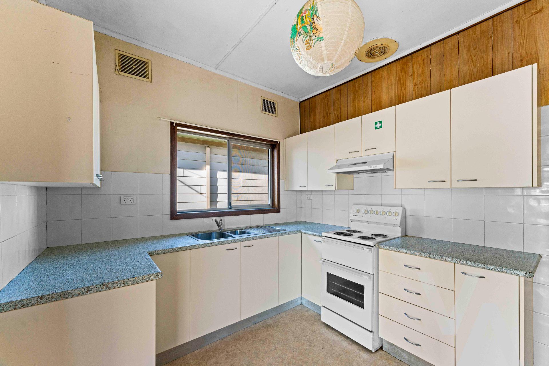 34 Queen Street Waratah West NSW
