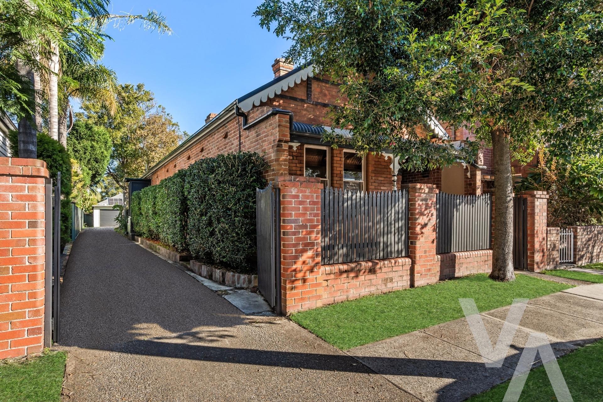 111 Denison Street Hamilton NSW