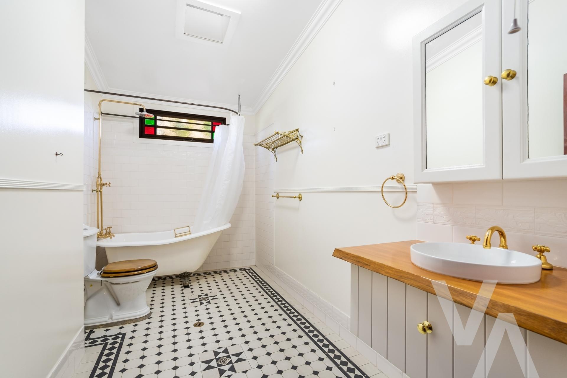 111 Denison Street Hamilton NSW