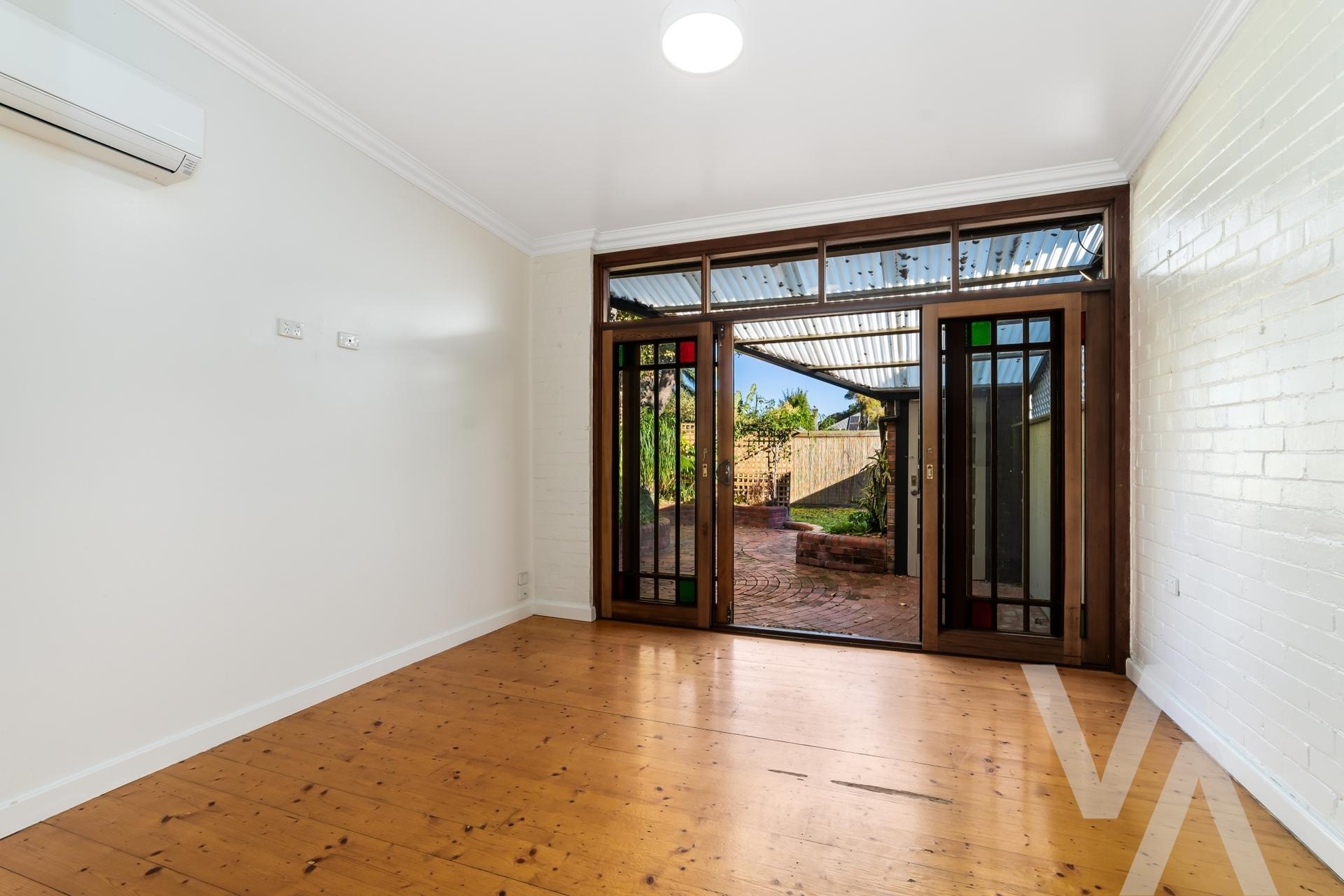 111 Denison Street Hamilton NSW
