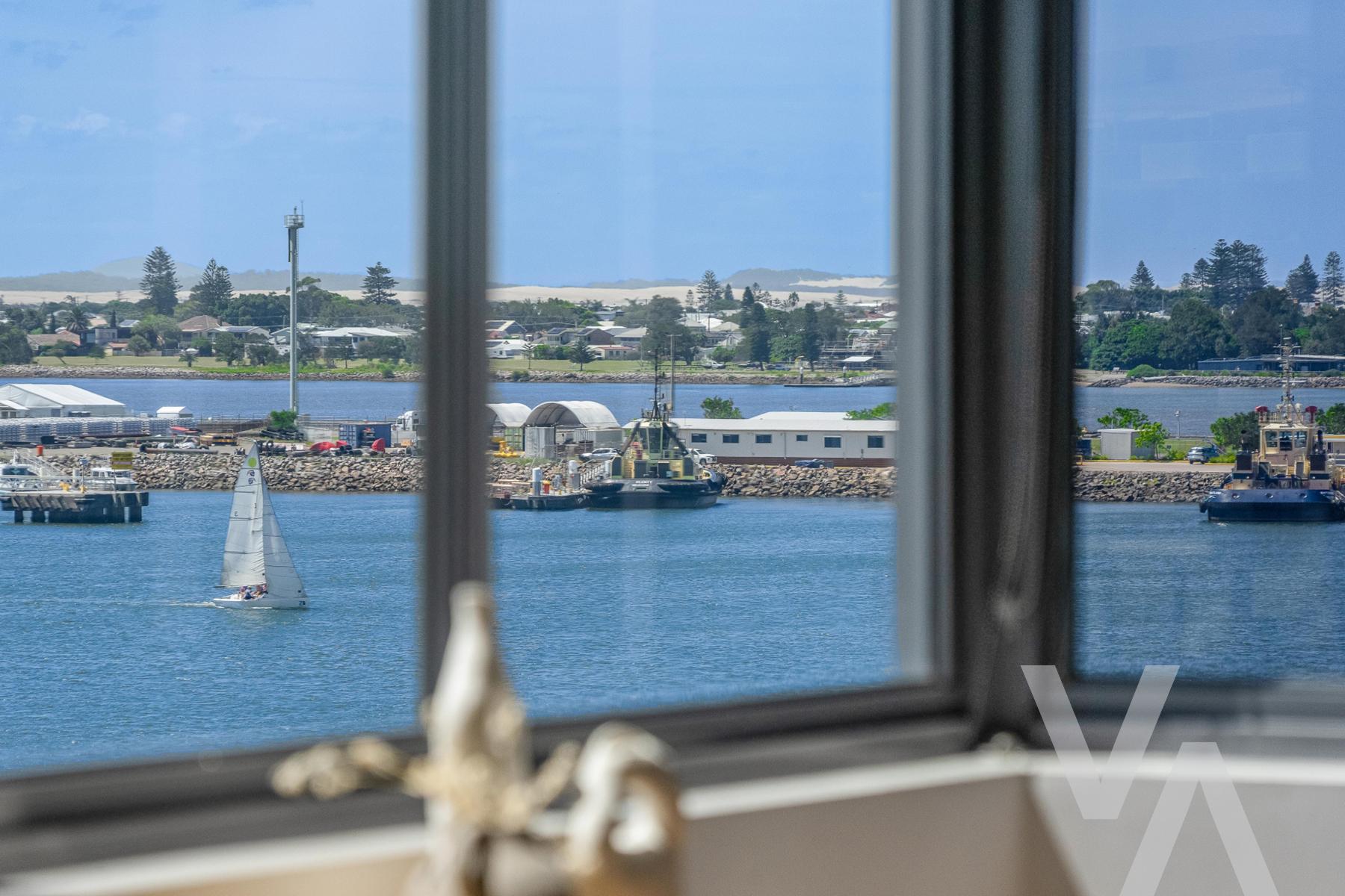 502/19 Honeysuckle Drive Newcastle NSW