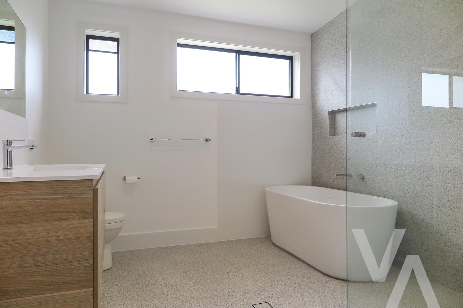 24 Lentara  Road Belmont North NSW