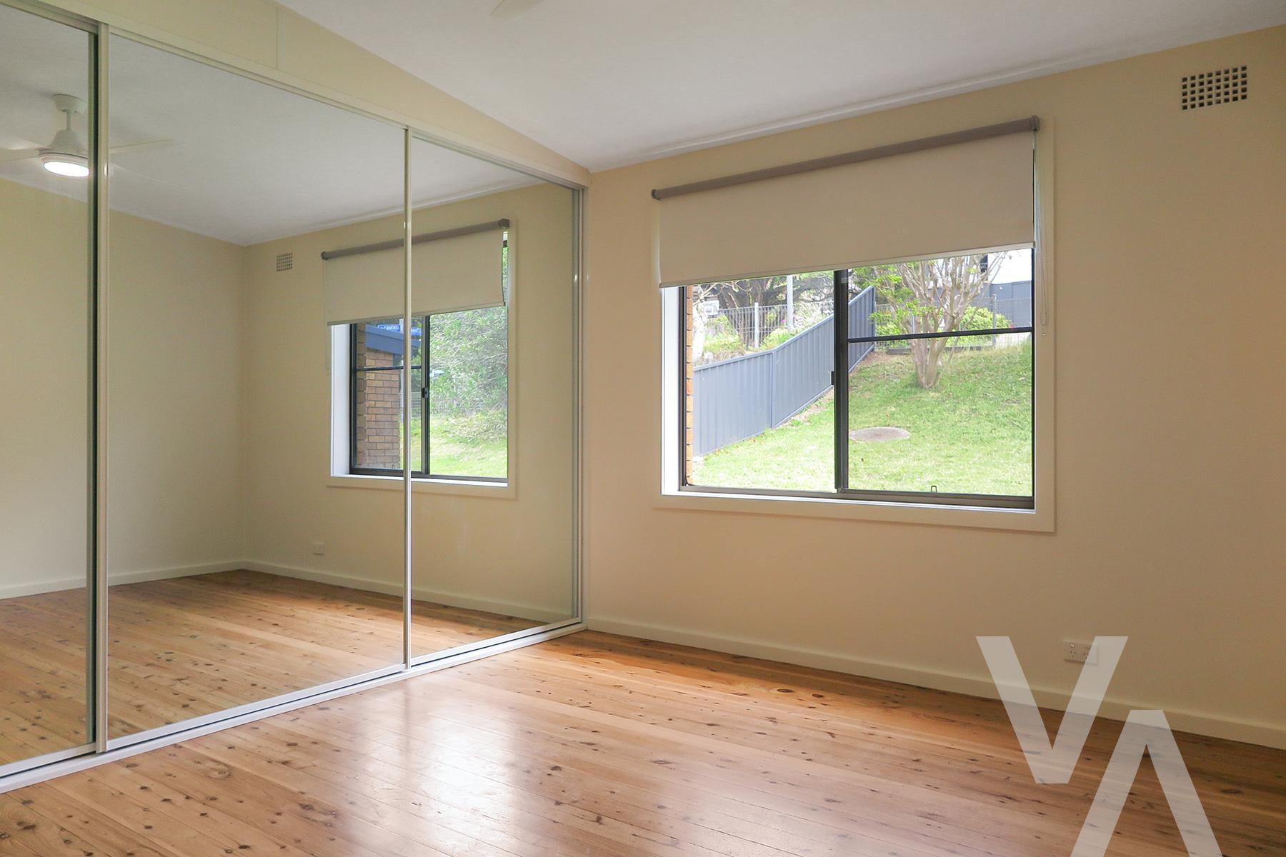 24 Lentara  Road Belmont North NSW