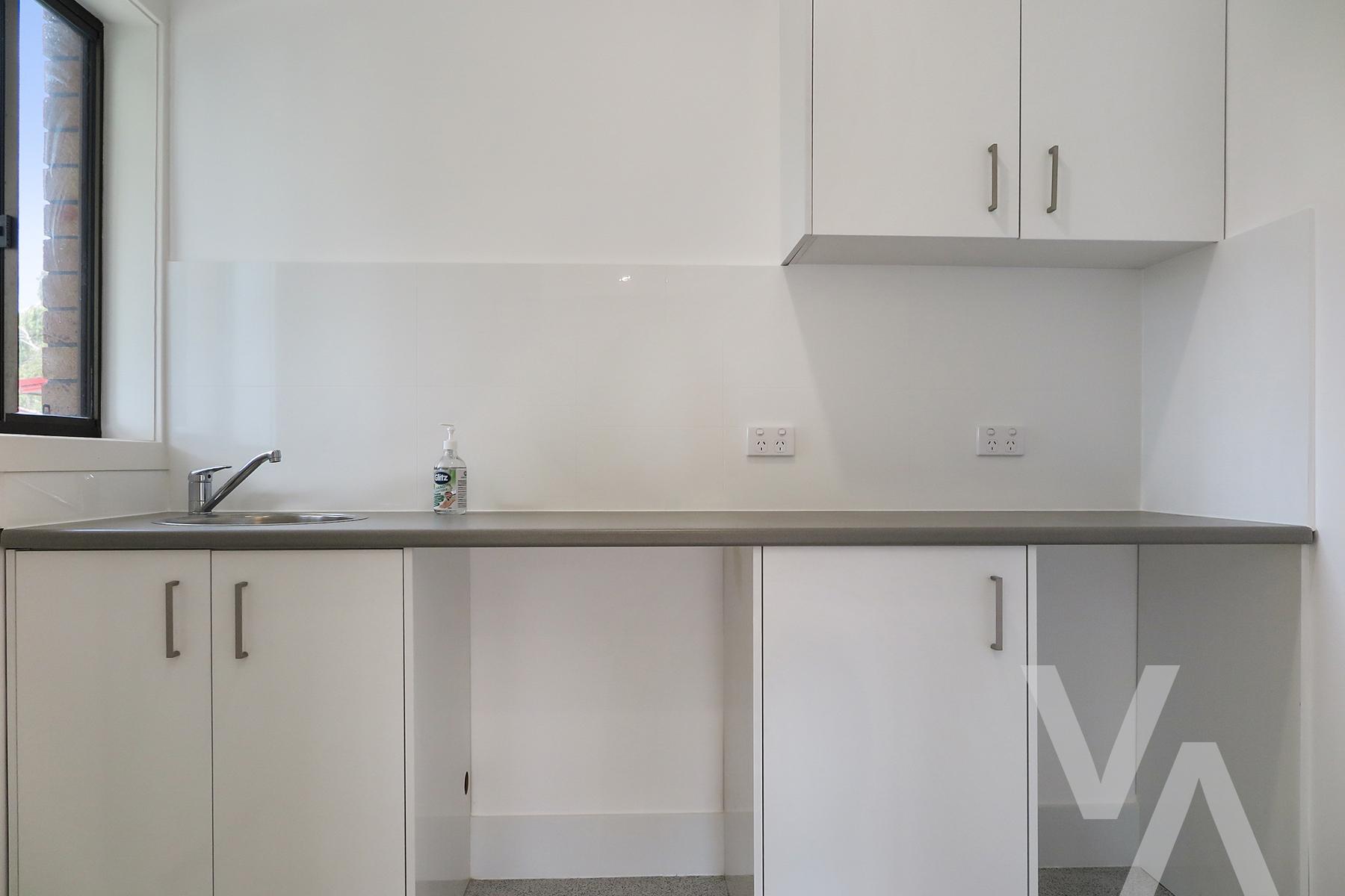 24 Lentara  Road Belmont North NSW