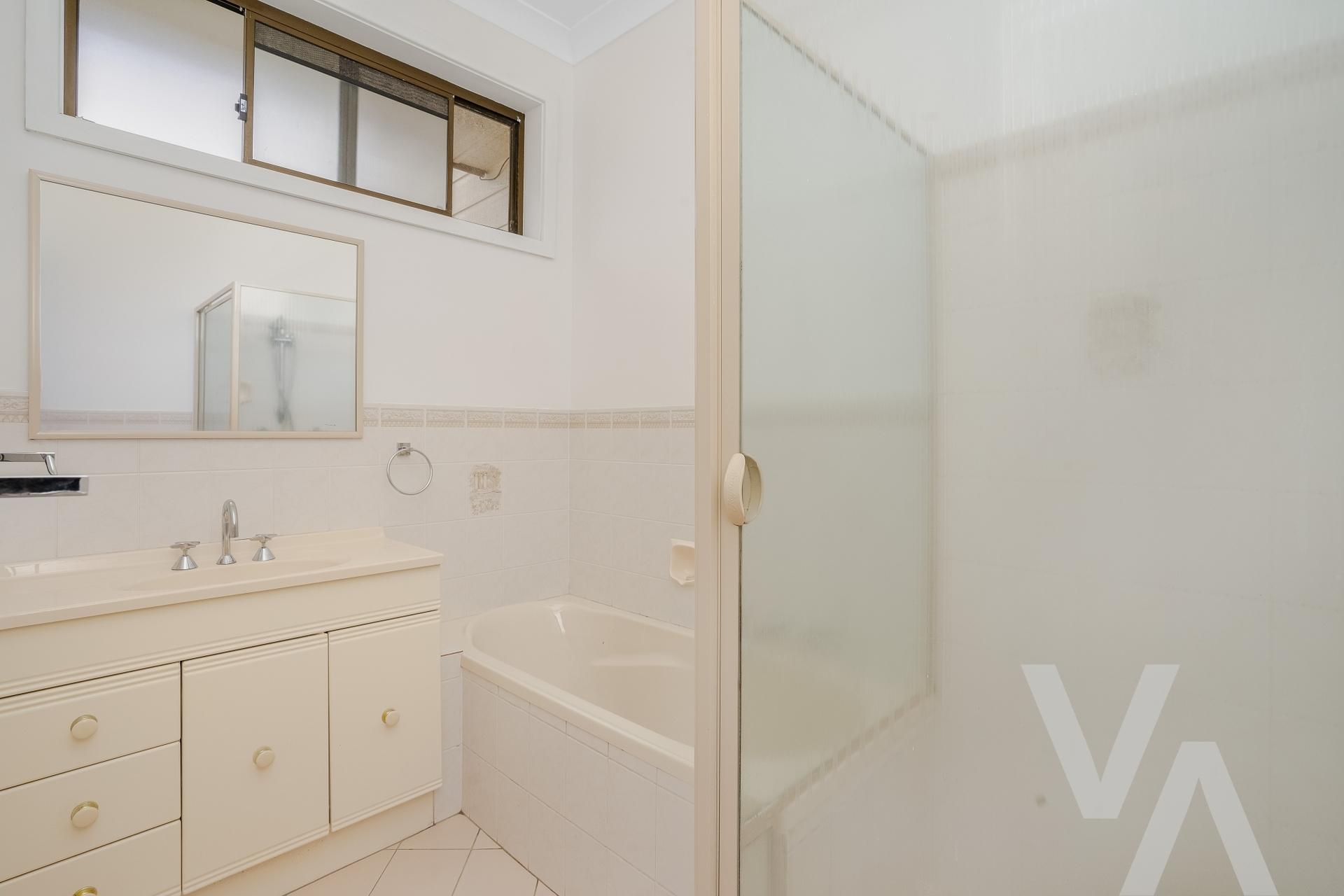 8 Conmurra  Circuit Shortland NSW