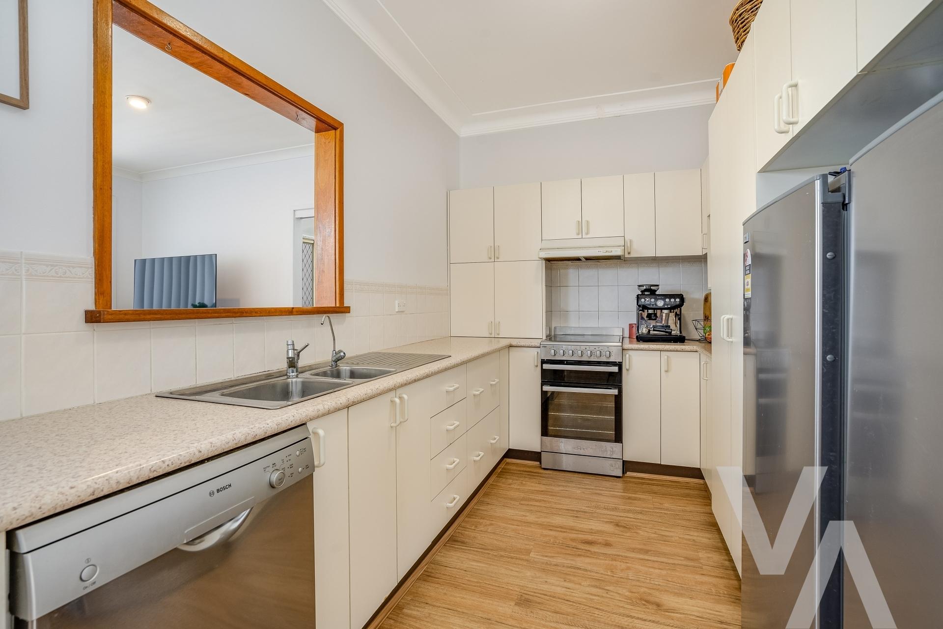 8 Conmurra  Circuit Shortland NSW