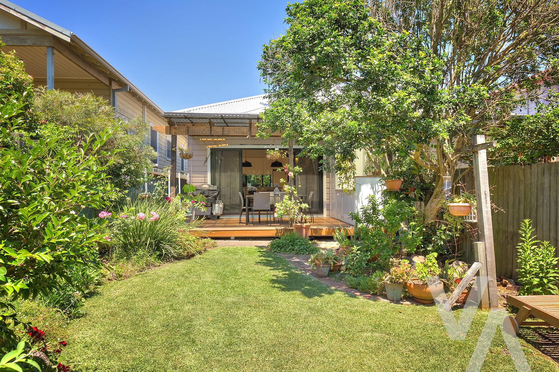 23 Swan Street Cooks Hill NSW