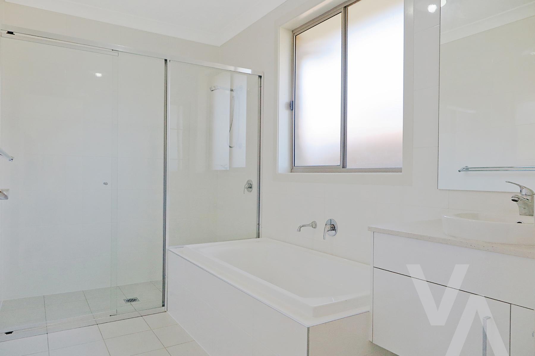 70 Sandpiper Circuit Aberglasslyn NSW