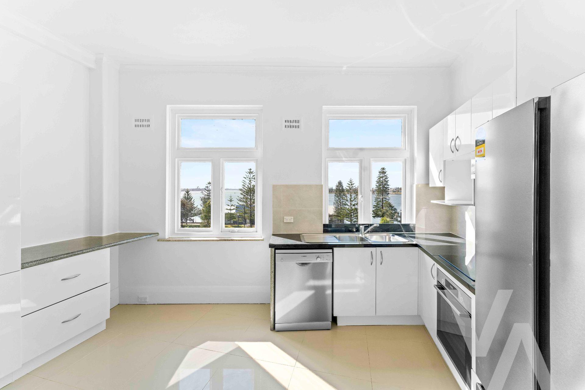 3/220 Hunter Street Newcastle NSW