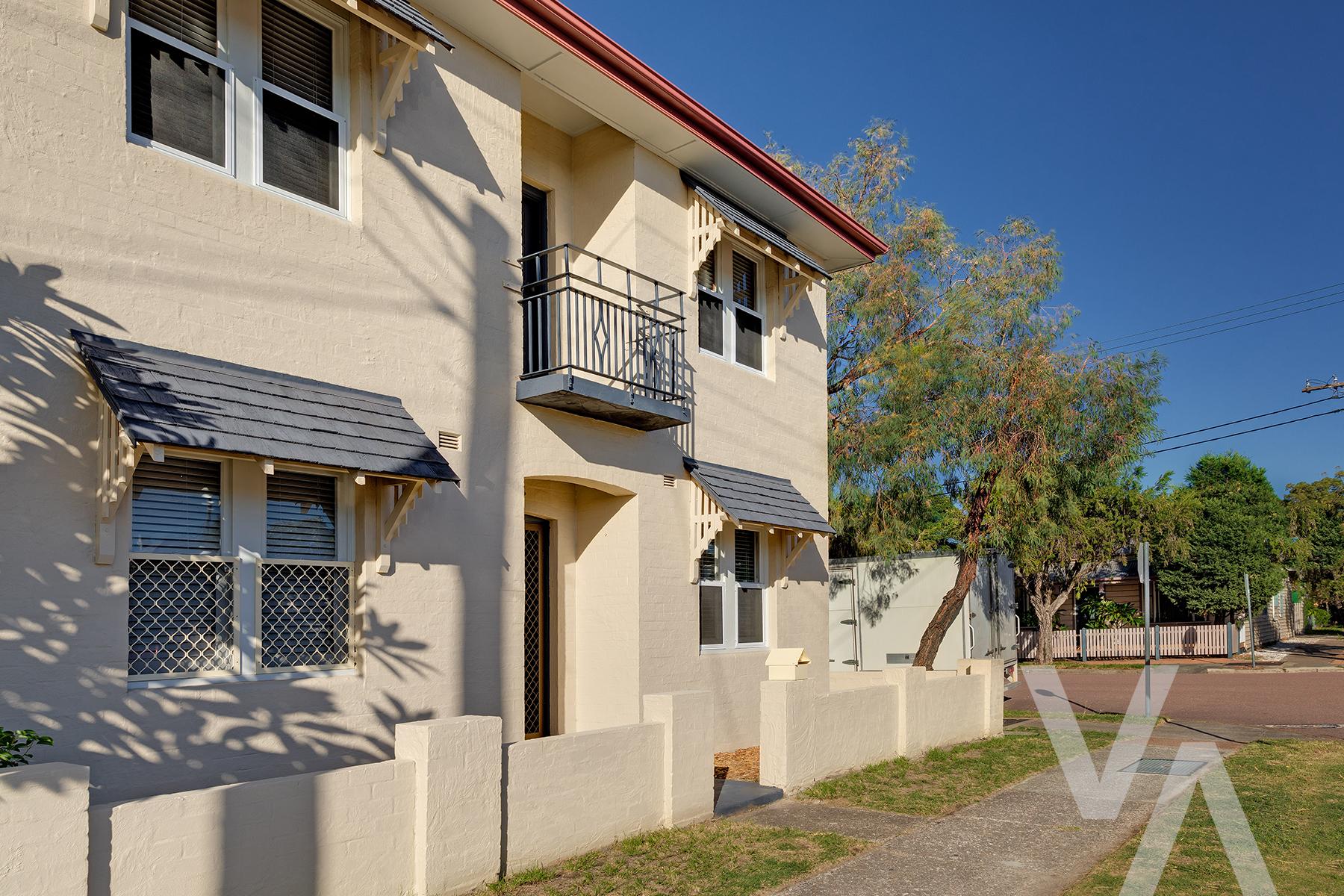 1/33 James Street Hamilton NSW
