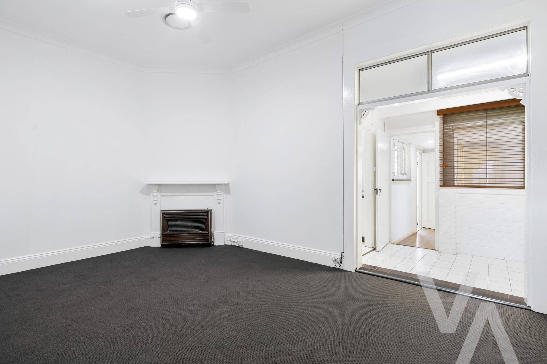 19 Lindsay Street Hamilton NSW