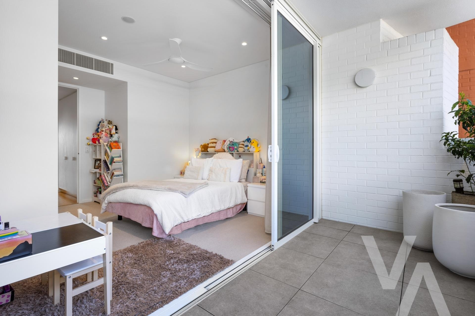 205/23 Honeysuckle Drive Newcastle NSW