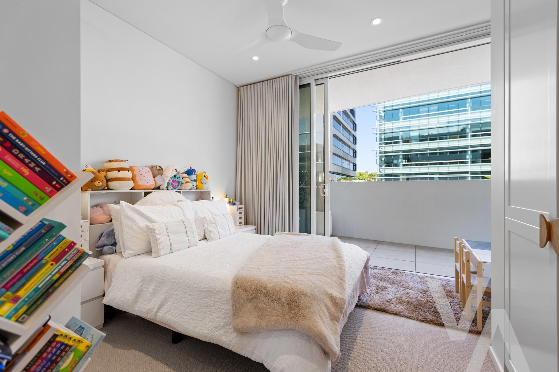 205/23 Honeysuckle Drive Newcastle NSW