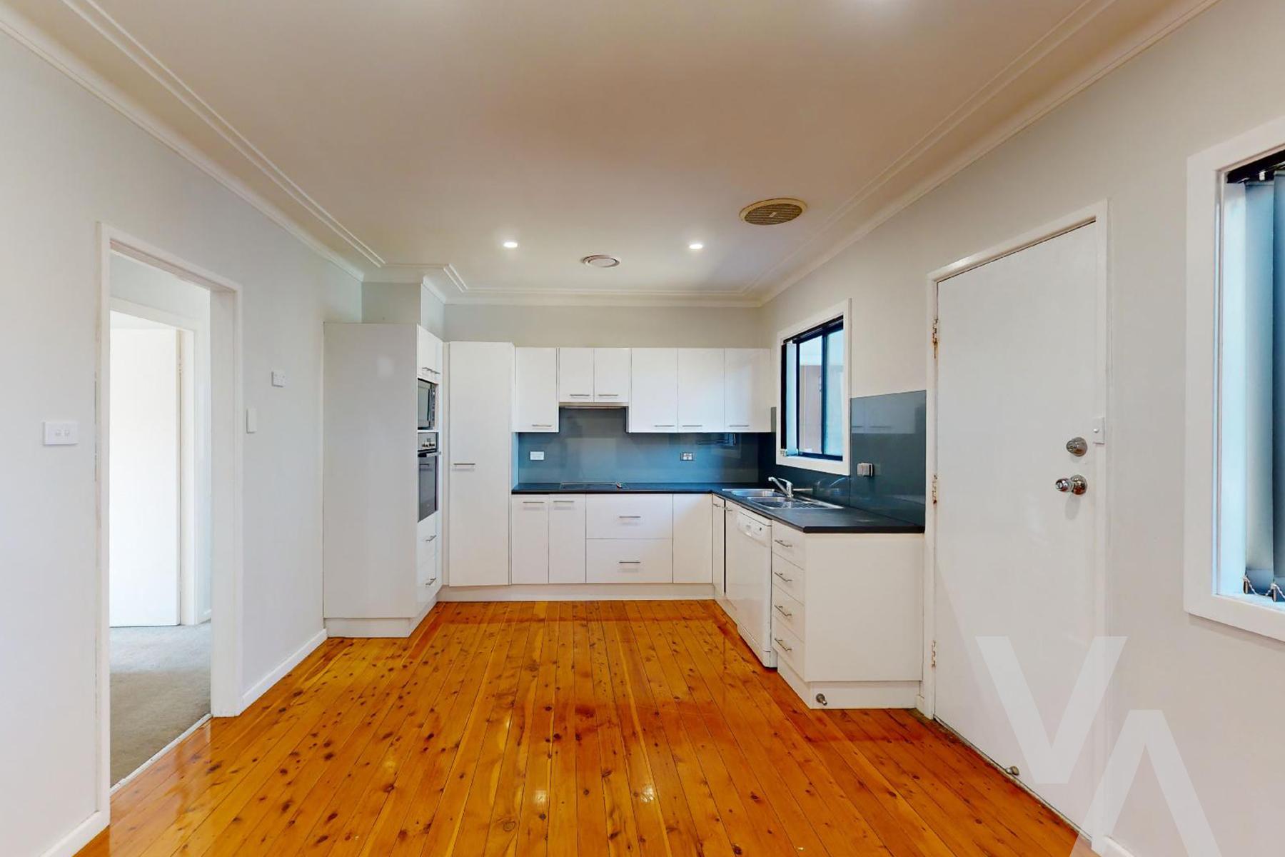 21 Bangalla Street Belmont North NSW