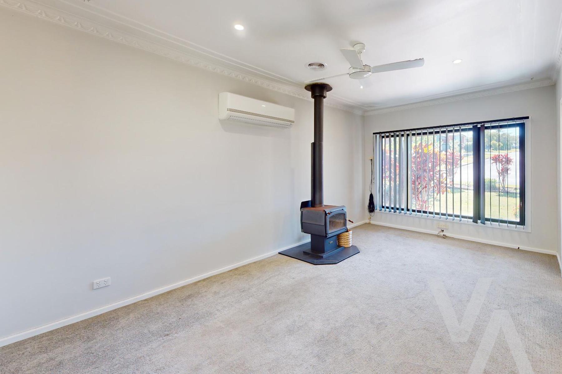 21 Bangalla Street Belmont North NSW