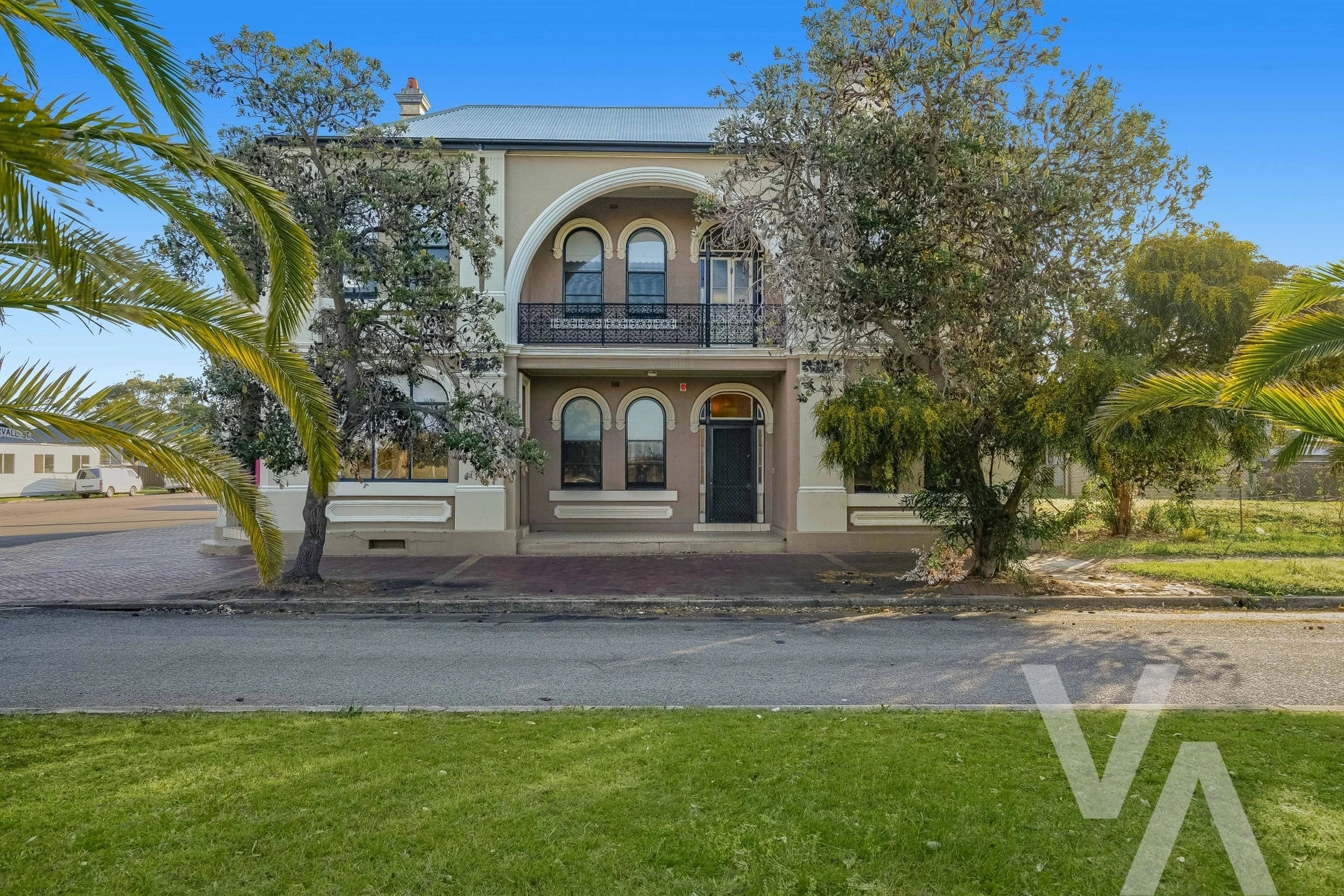 Level Building, 153 Young Street Carrington NSW