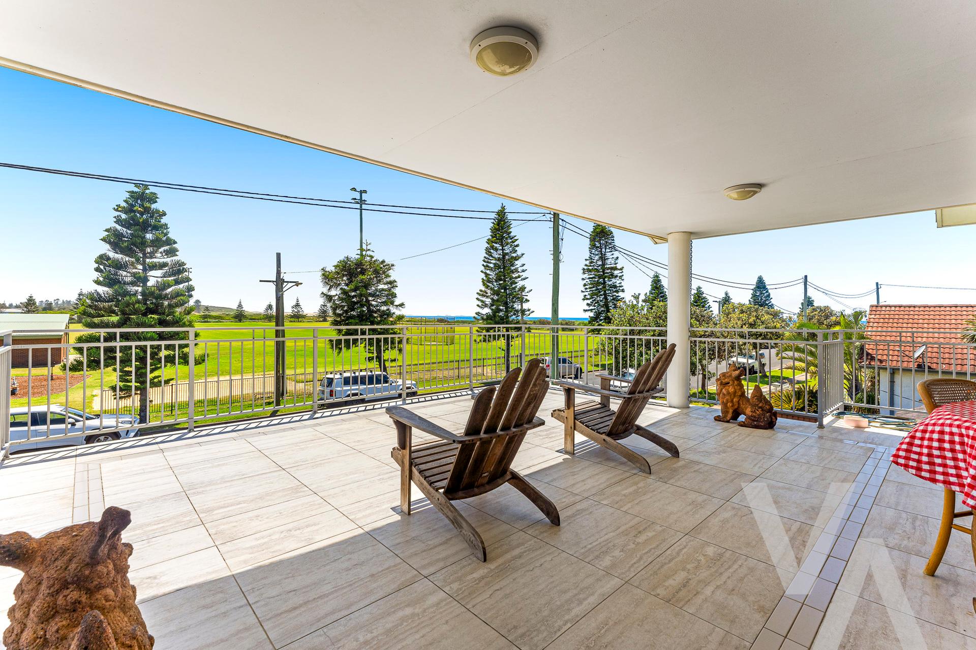7 Meredith Street Stockton NSW