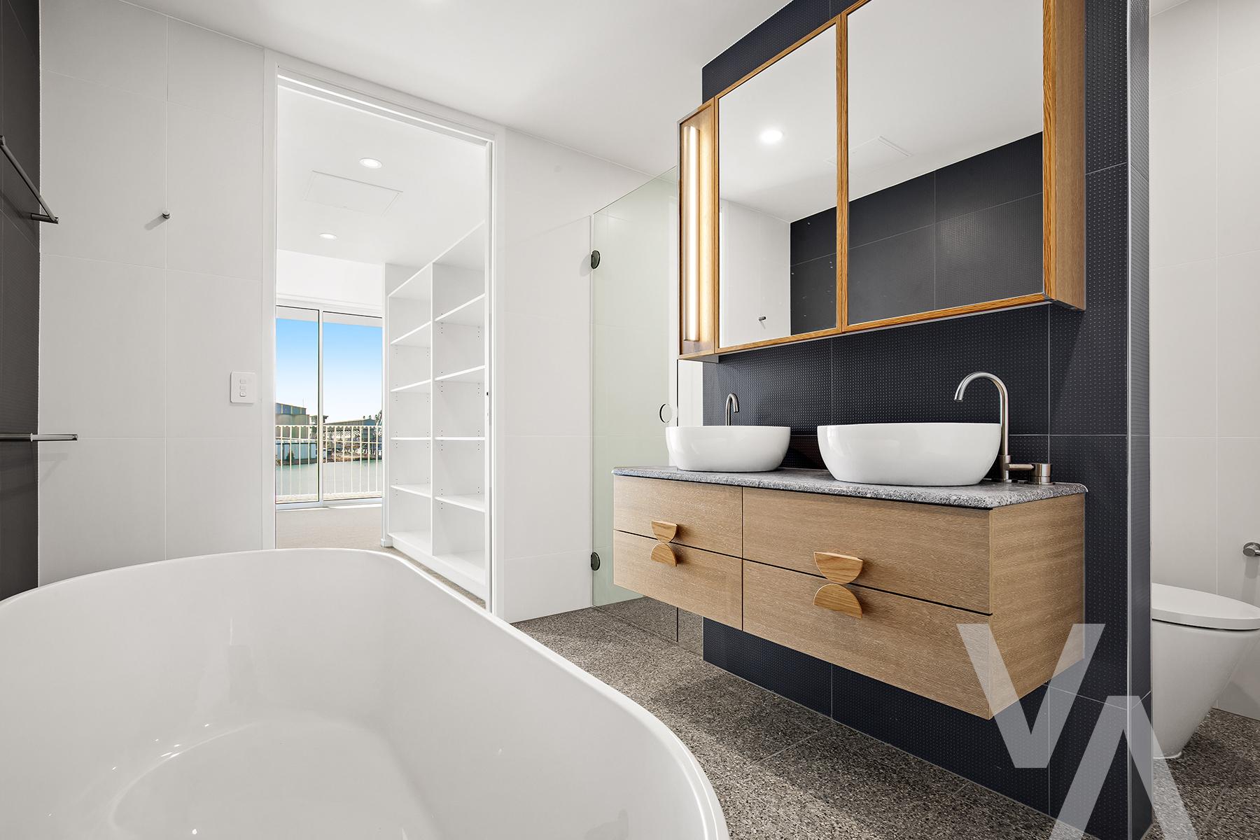 407/23 Honeysuckle  Drive Newcastle NSW