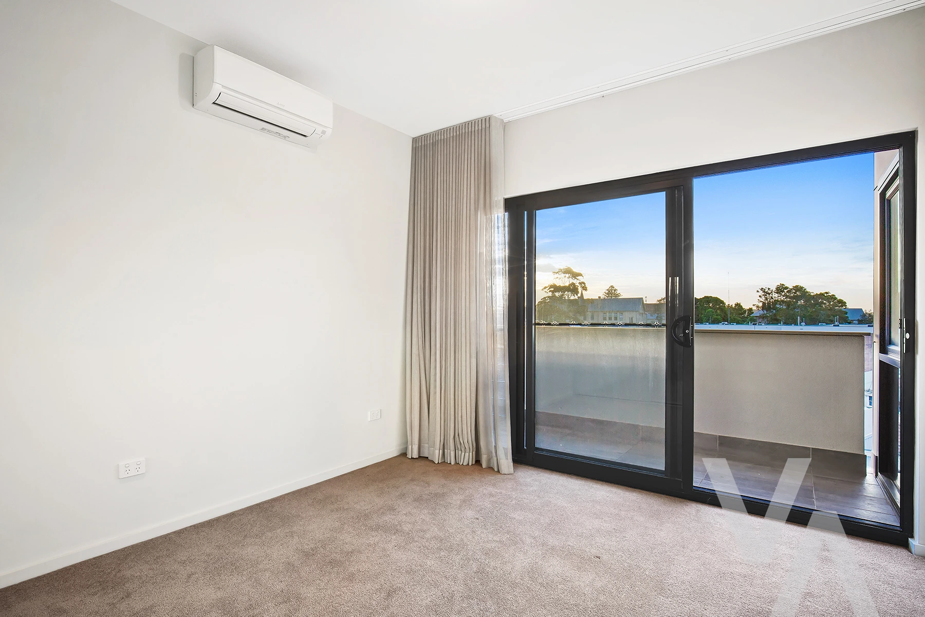 204/119 Tudor Street Hamilton NSW