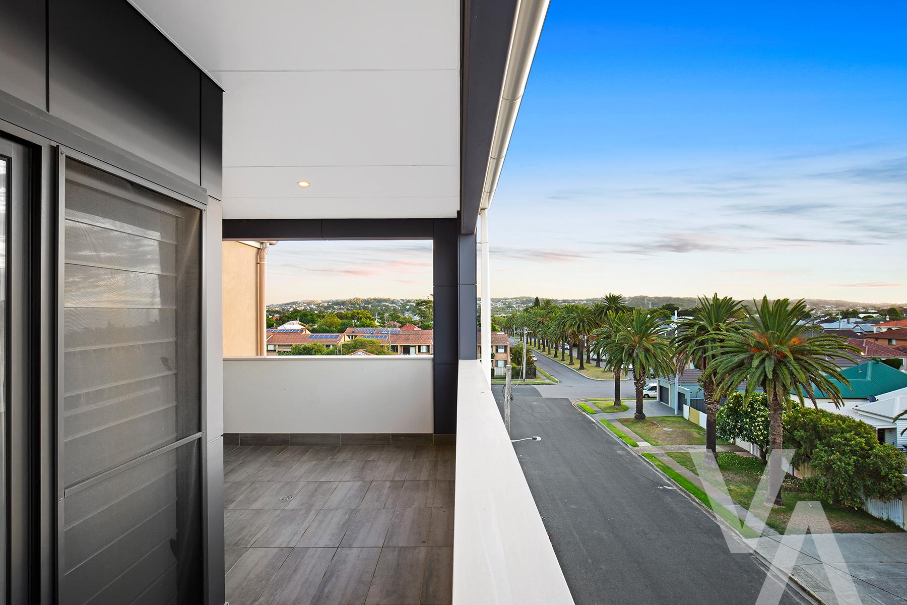 204/119 Tudor  Street Hamilton NSW