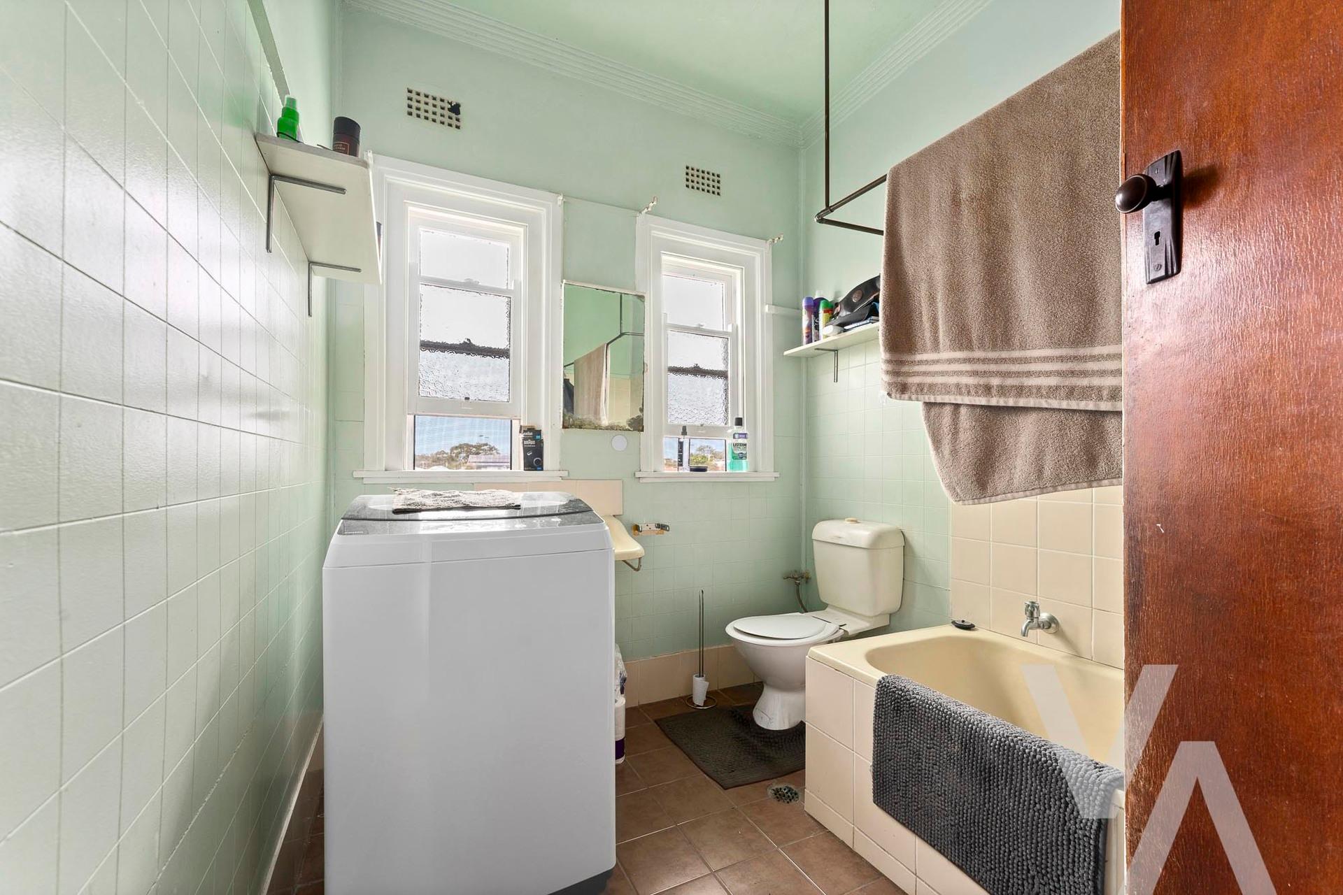 495-503 Pacific  Highway Belmont NSW