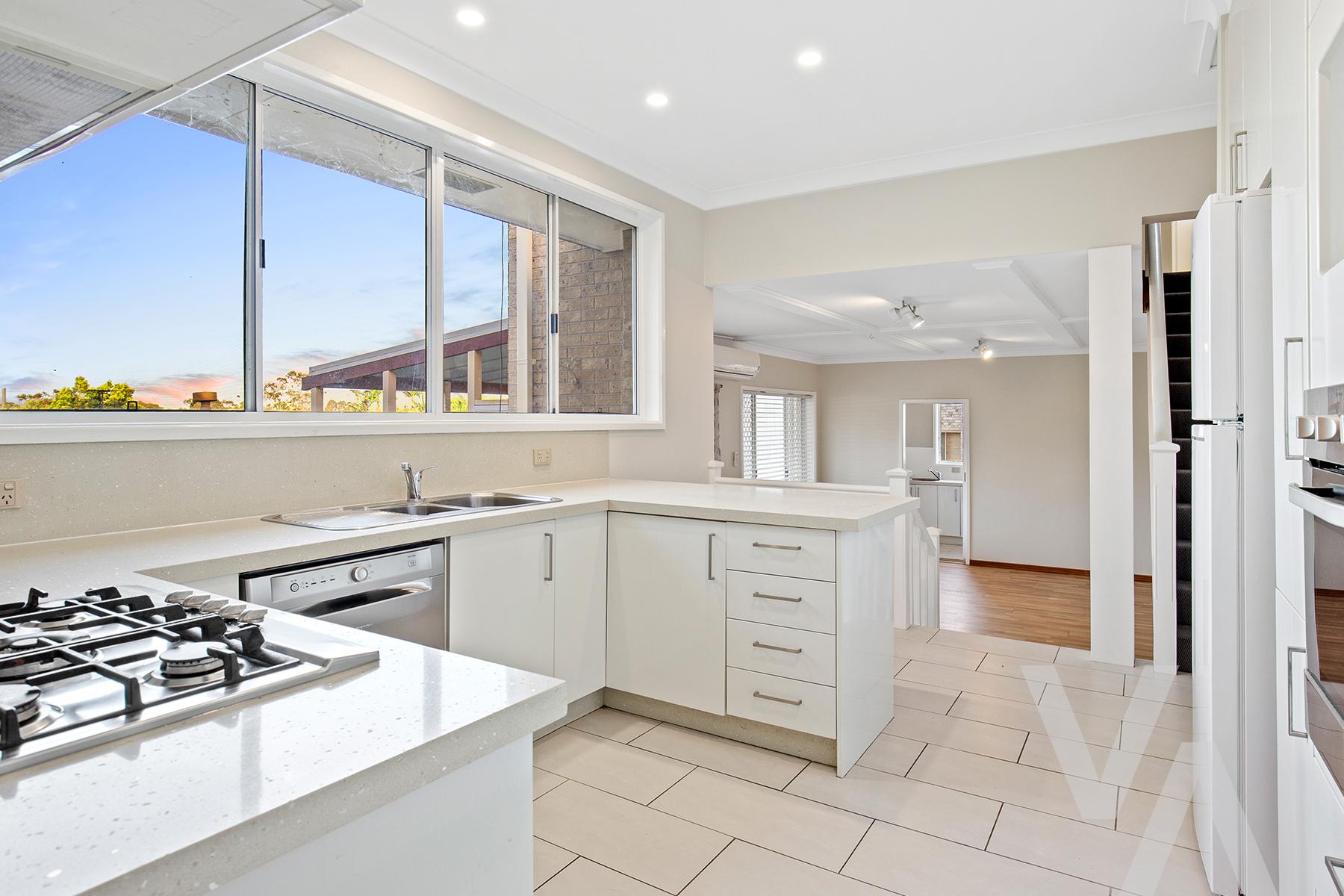 10 Viminaria  Place Warabrook NSW