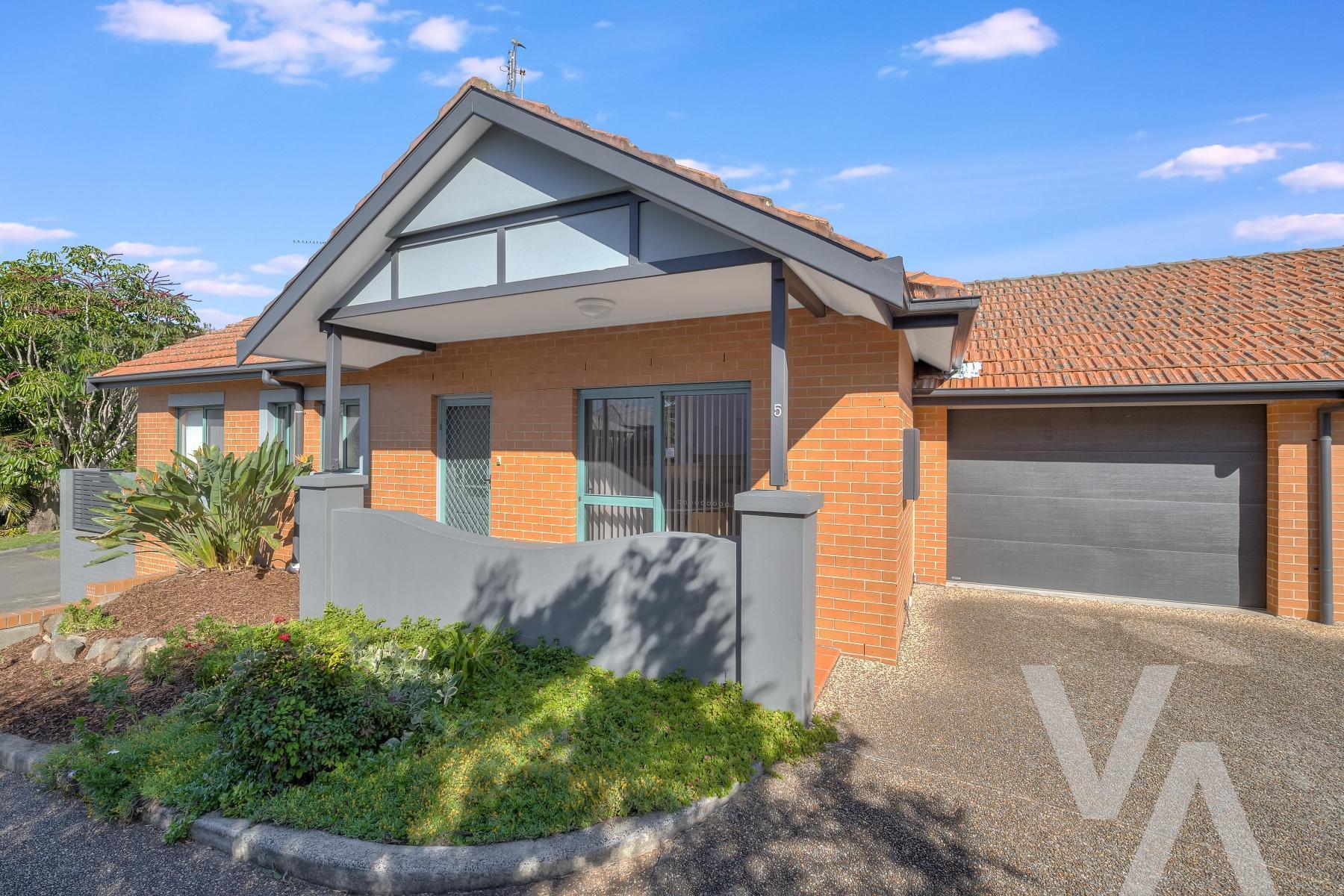 5/15 Watkins  Street The Junction NSW