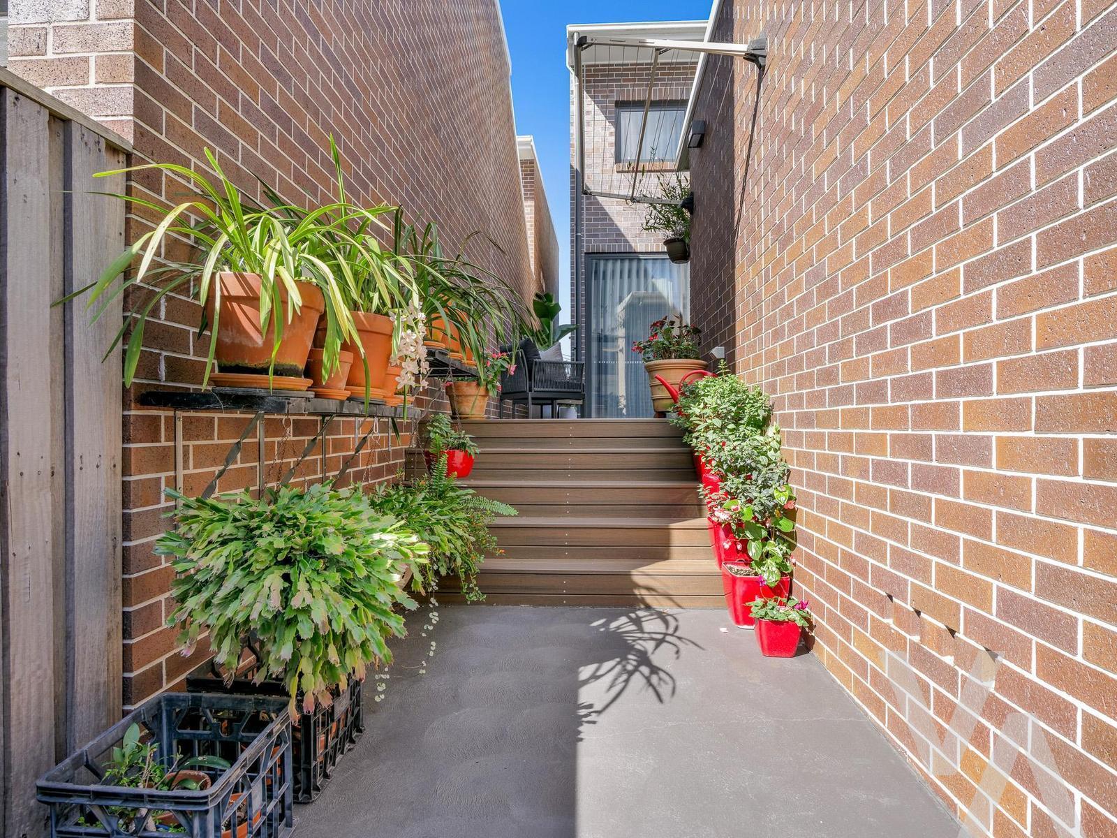 126 Corlette  Street Cooks Hill NSW